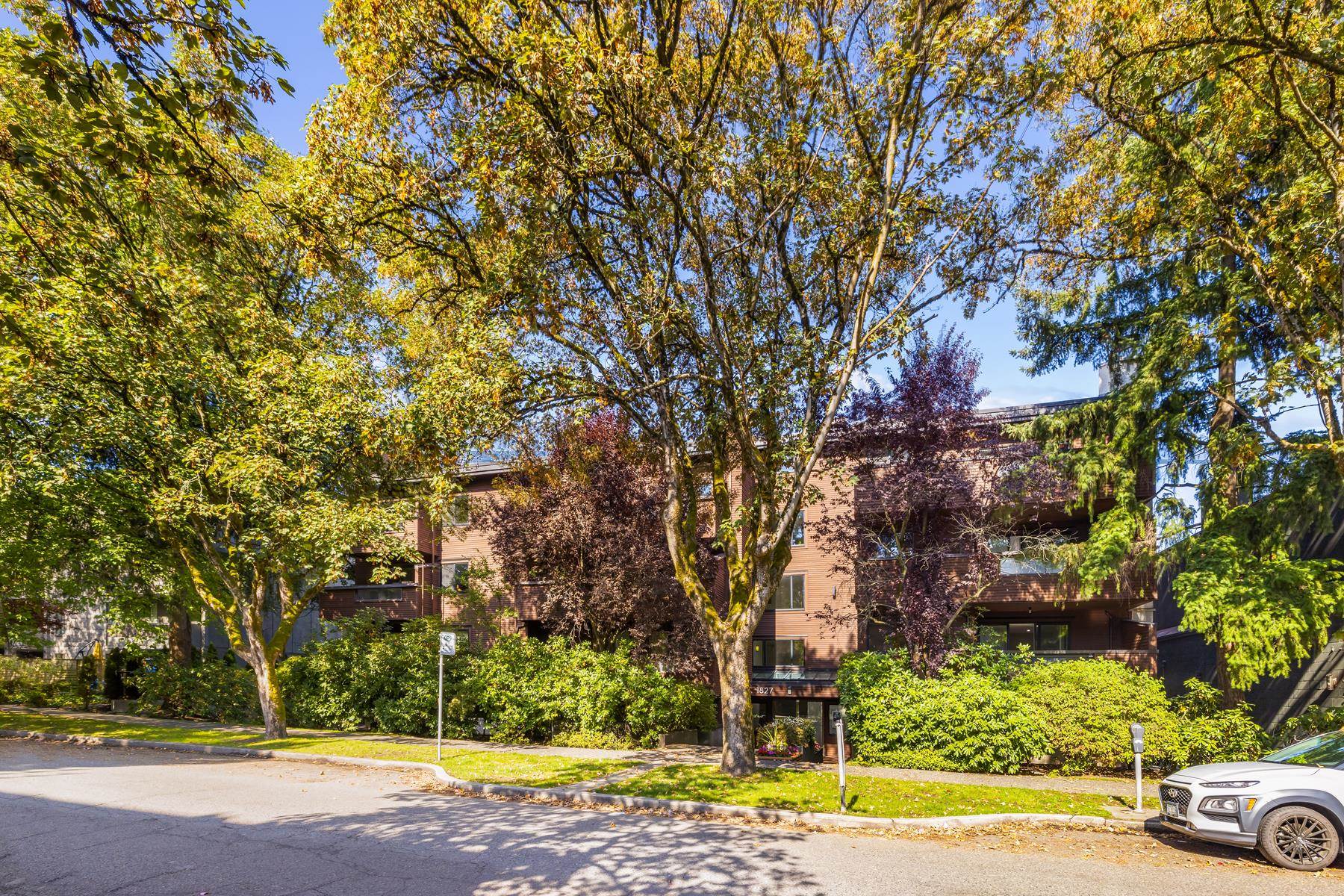 1827 3RD, Vancouver, British Columbia V6J 1K9, 1 Bedroom Bedrooms, ,1 BathroomBathrooms,Residential Attached,For Sale,3RD,R2859736