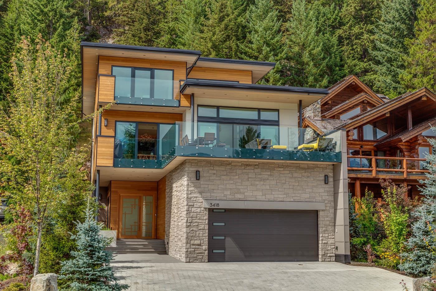 3418 BLUEBERRY DRIVE, Whistler, British Columbia, 4 Bedrooms Bedrooms, ,5 BathroomsBathrooms,Residential Detached,For Sale,R2860358