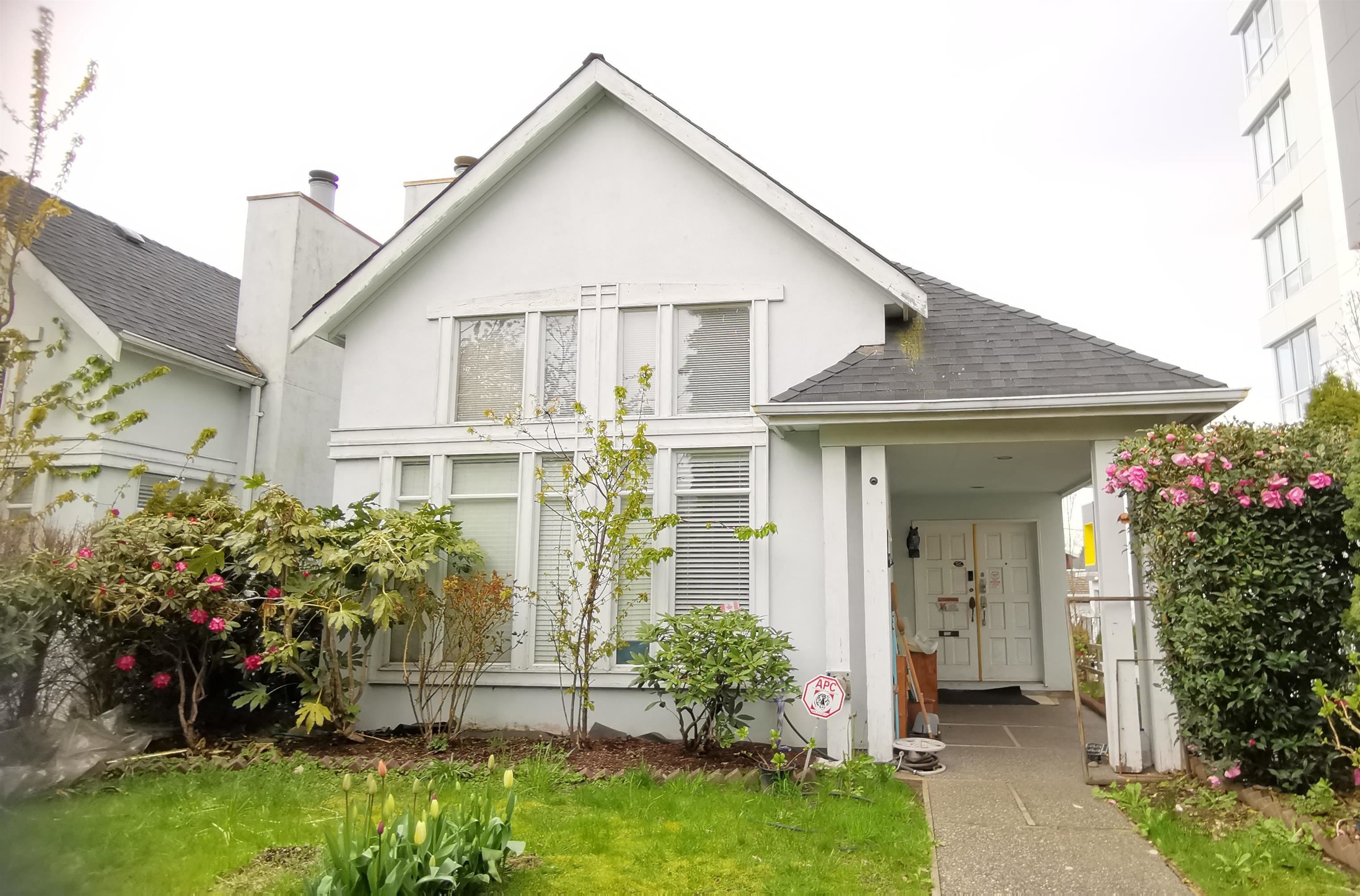 6298 CAMBIE STREET, Vancouver, British Columbia, 4 Bedrooms Bedrooms, ,4 BathroomsBathrooms,Residential Attached,For Sale,R2860690