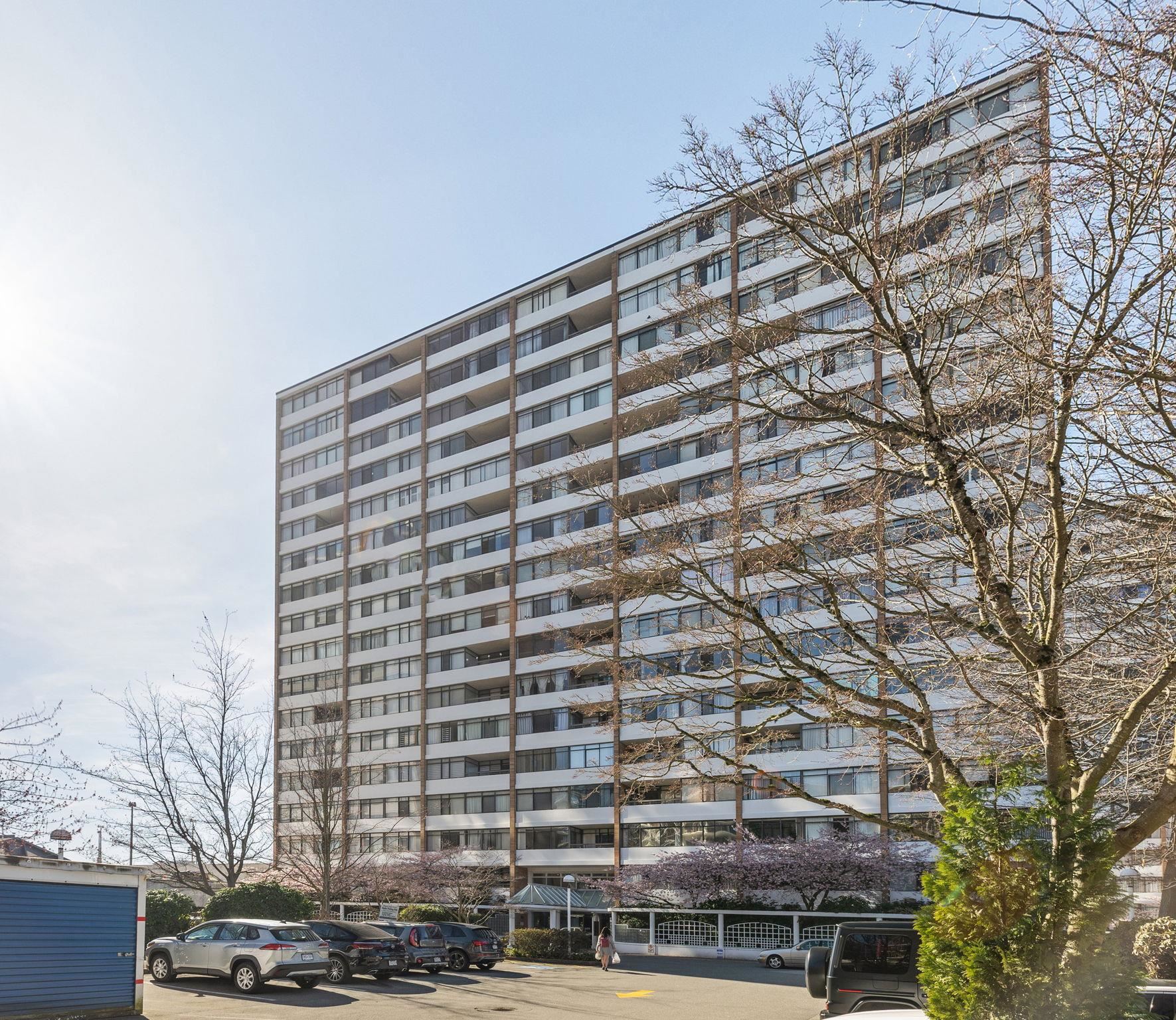307-6631 MINORU BOULEVARD, Richmond, British Columbia, 1 Bedroom Bedrooms, ,1 BathroomBathrooms,Residential Attached,For Sale,R2861276