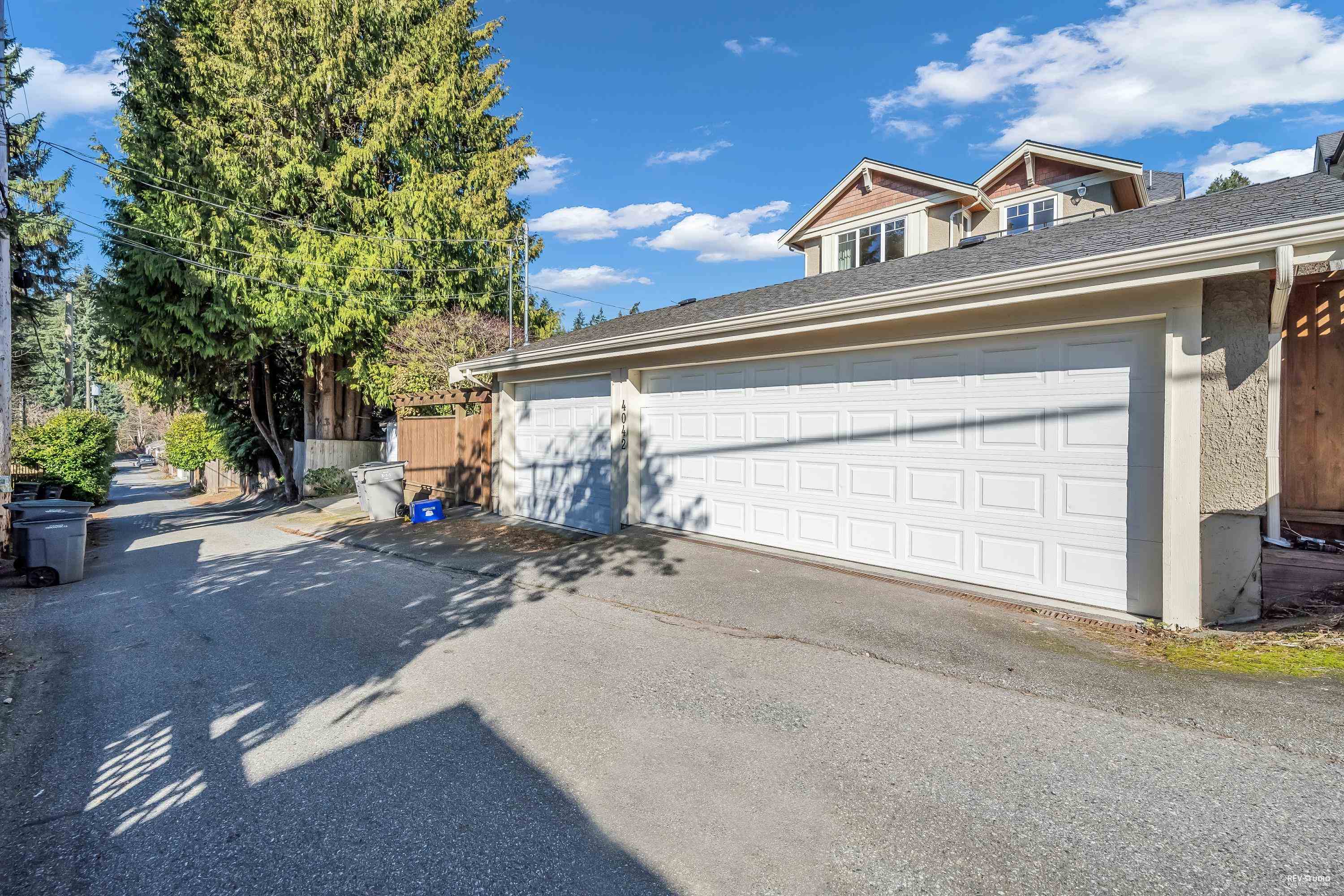 4042 34TH, British Columbia V6N 2L7, 5 Bedrooms Bedrooms, ,5 BathroomsBathrooms,Residential Detached,For Sale,34TH,R2861701