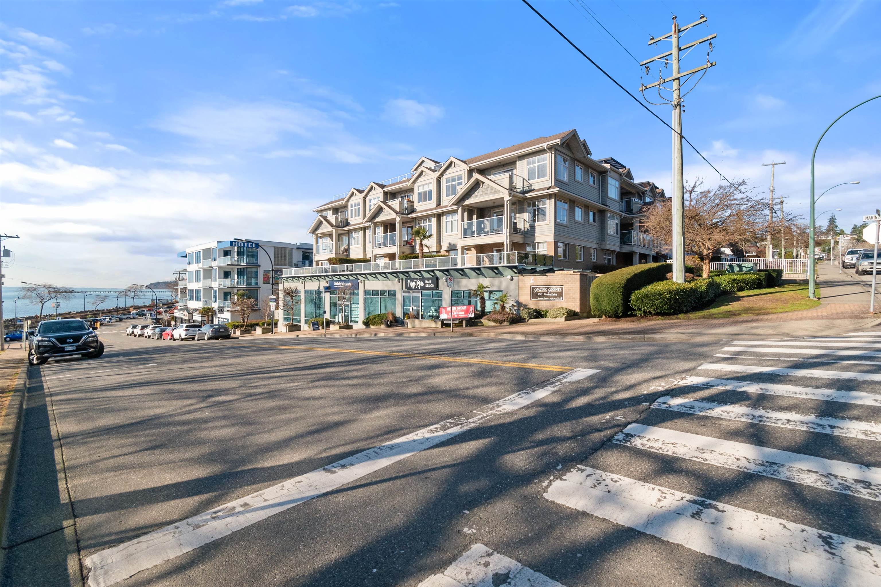 401-15621 MARINE DRIVE, White Rock, British Columbia, 2 Bedrooms Bedrooms, ,2 BathroomsBathrooms,Residential Attached,For Sale,R2861969