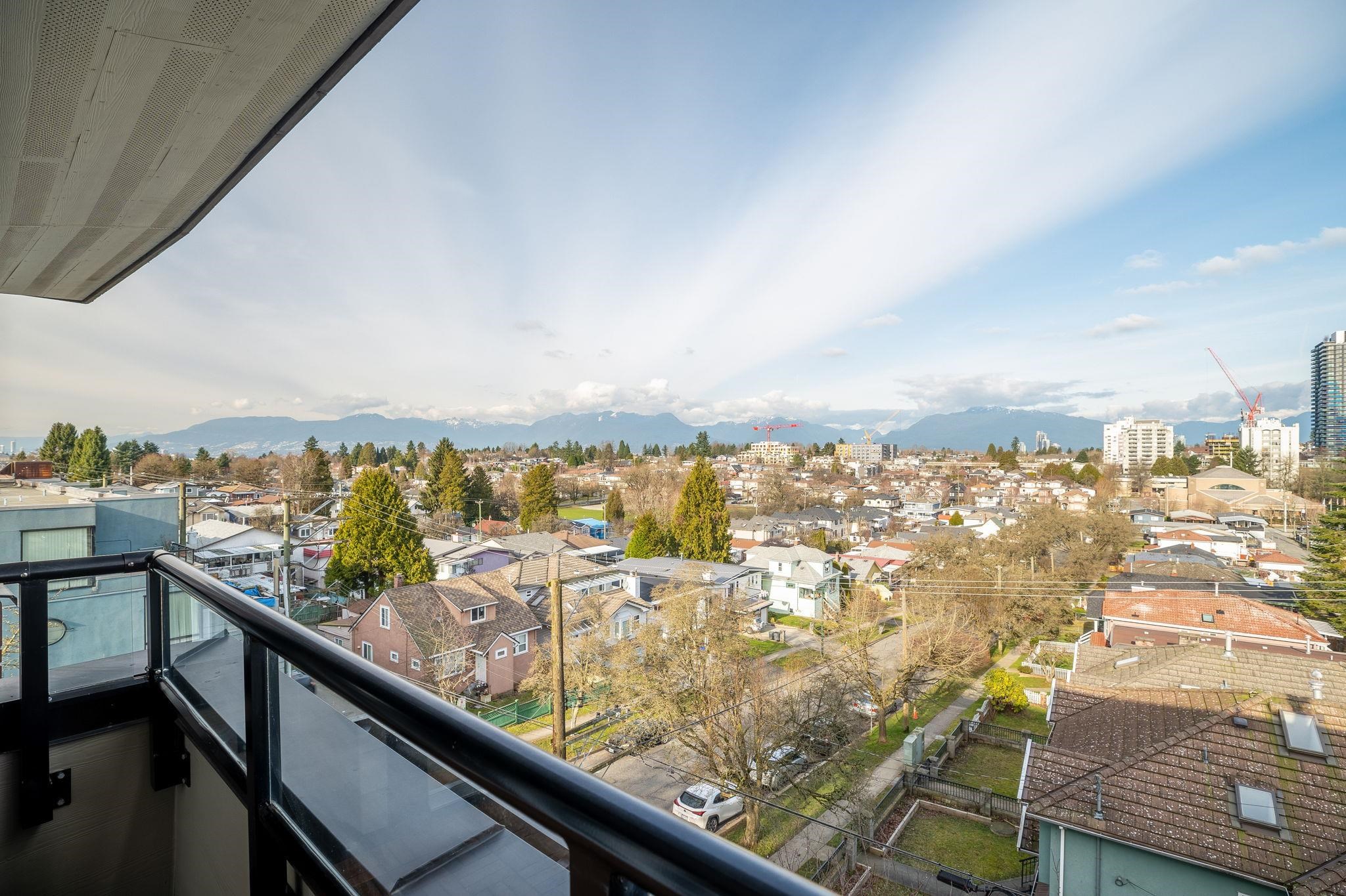 401-5488 CECIL STREET, Vancouver, British Columbia Apartment/Condo, 1 Bedroom, 1 Bathroom, Residential Attached,For Sale, MLS-R2862846, Richmond Condo for Sale
