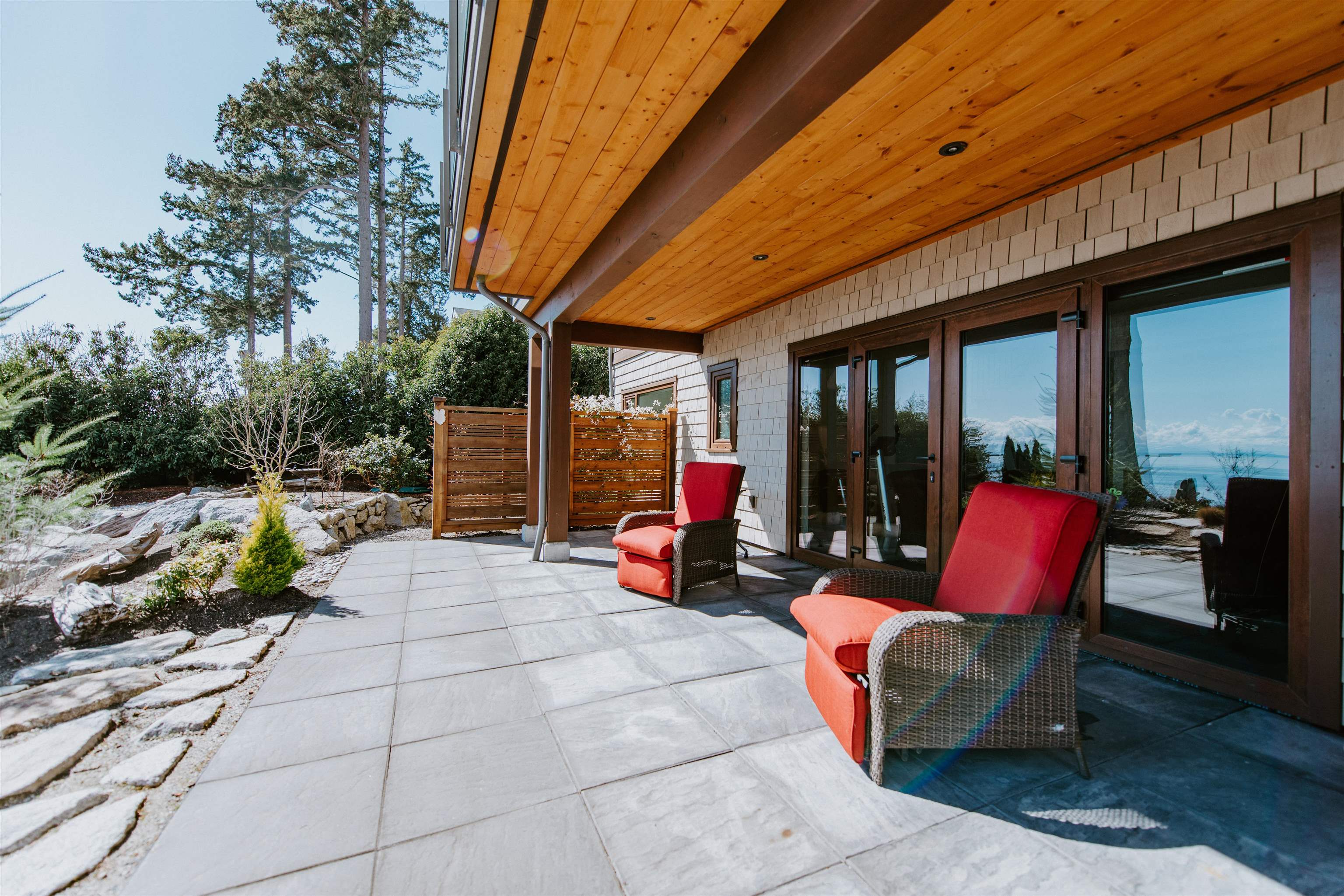 6035 Silverstone Lane, Sechelt, Sechelt District, V7Z 0T8 31