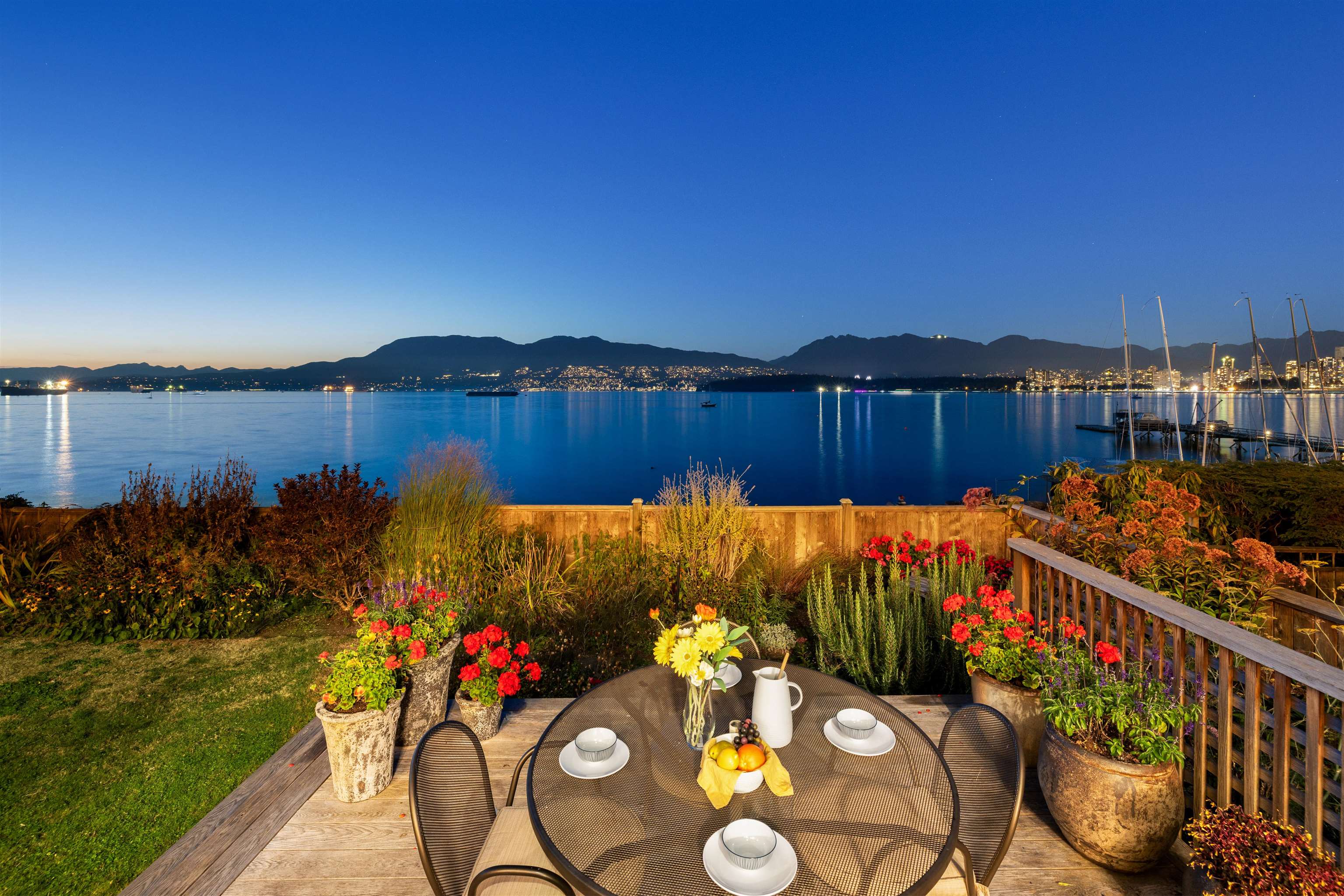 Listing image of 2487 POINT GREY ROAD
