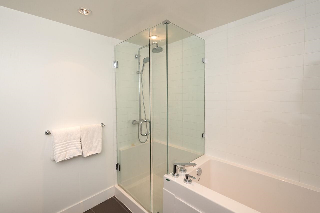 101-1550 FERN STREET, Vancouver, British Columbia, 2 Bedrooms Bedrooms, ,3 BathroomsBathrooms,Residential Attached,For Sale,R2864601