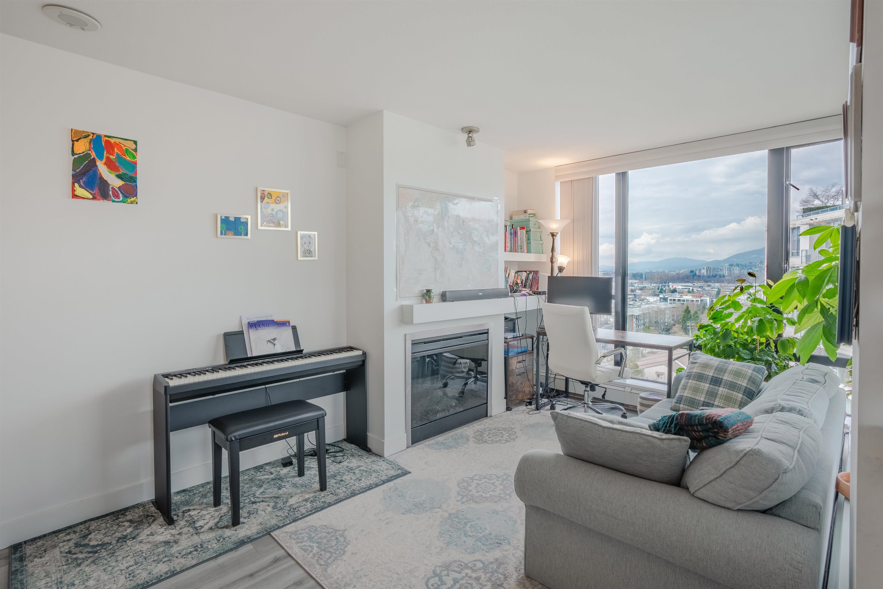 Listing image of 1405 151 W 2ND STREET