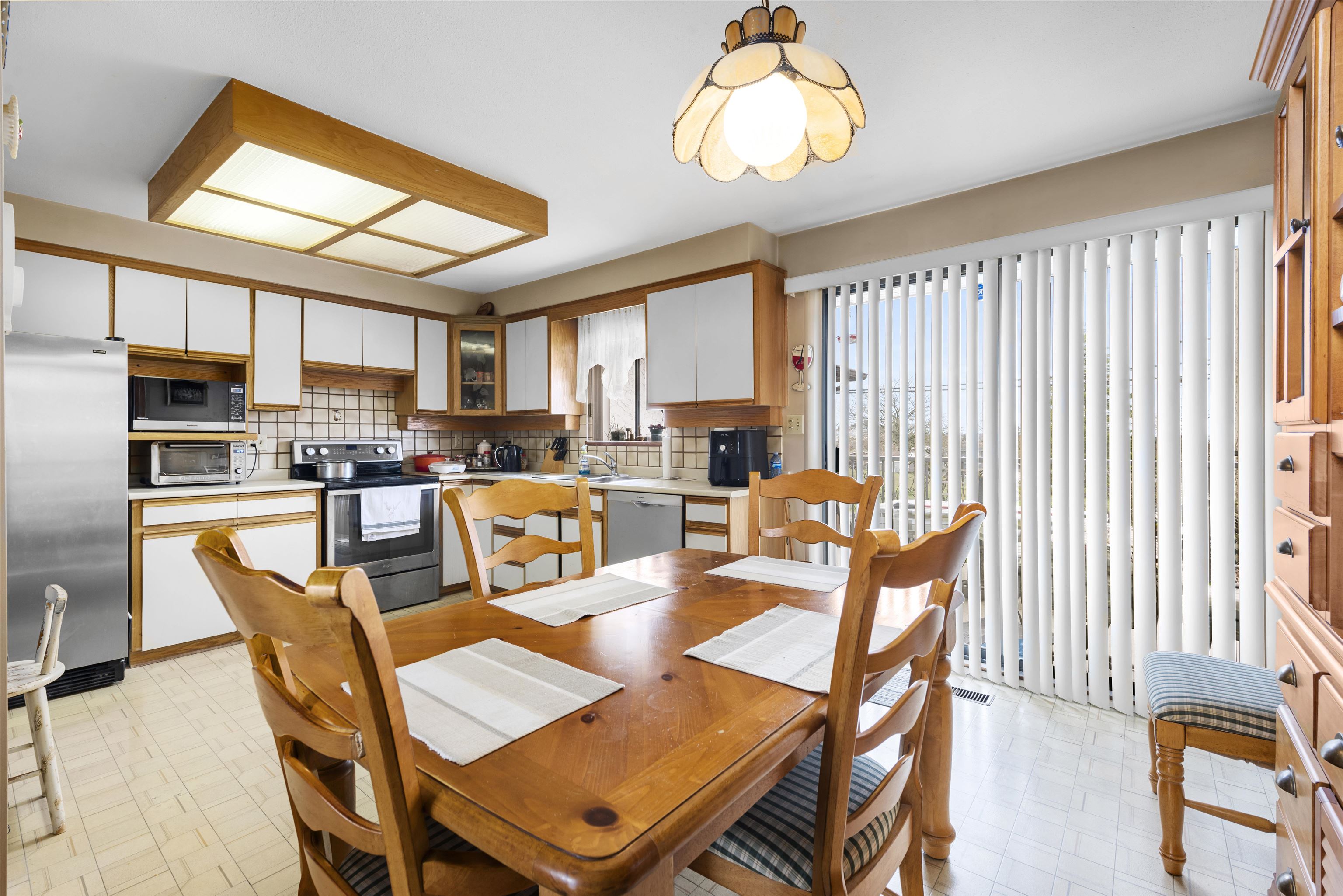 Listing image of 3481 DIEPPE DRIVE