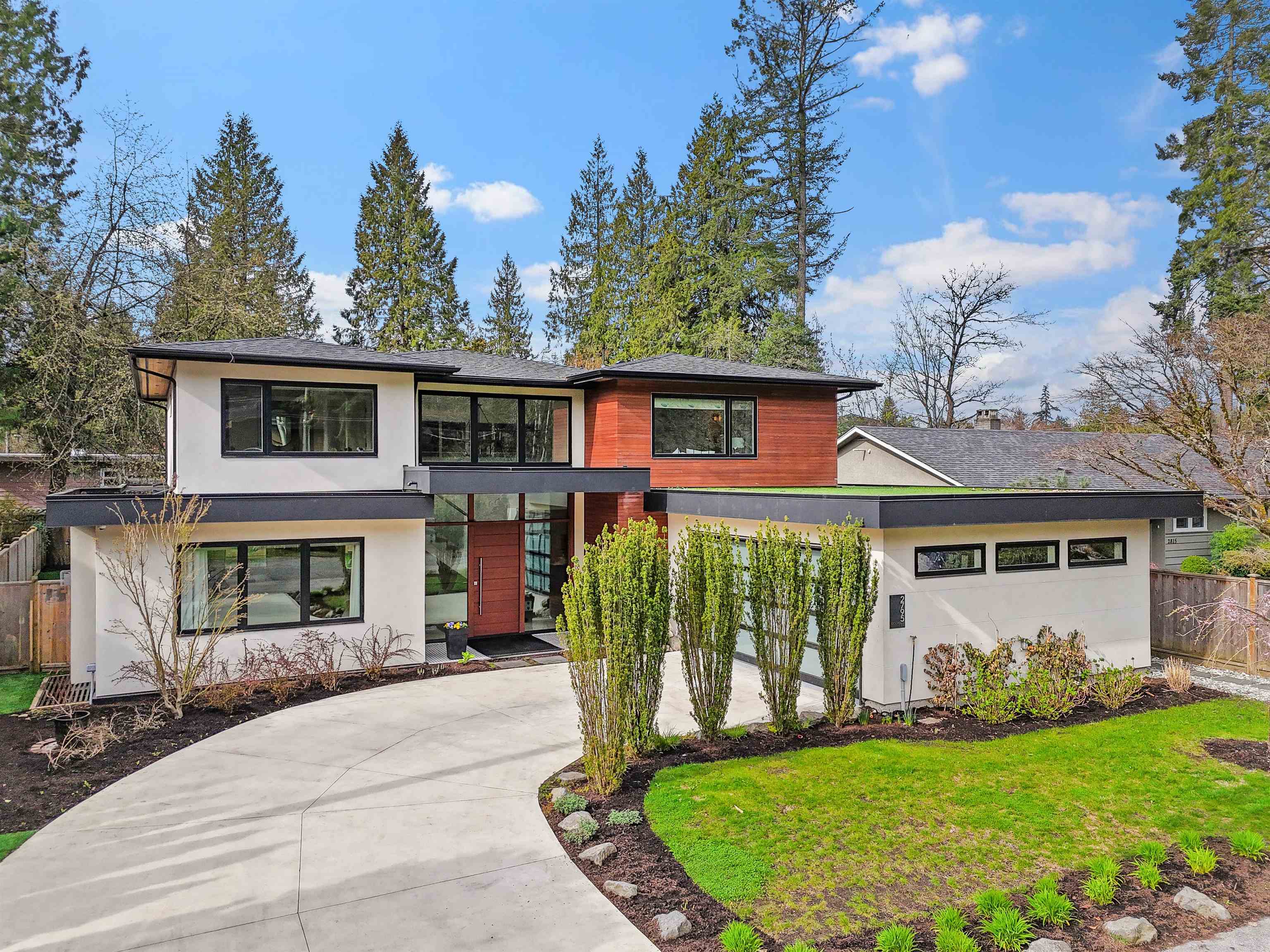 Listing image of 2795 COLWOOD DRIVE