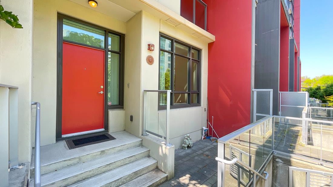 21-7338 GOLLNER AVENUE, Richmond, British Columbia V6Y 0H8, 2 Bedrooms Bedrooms, ,3 BathroomsBathrooms,Residential Attached,For Sale,R2865987