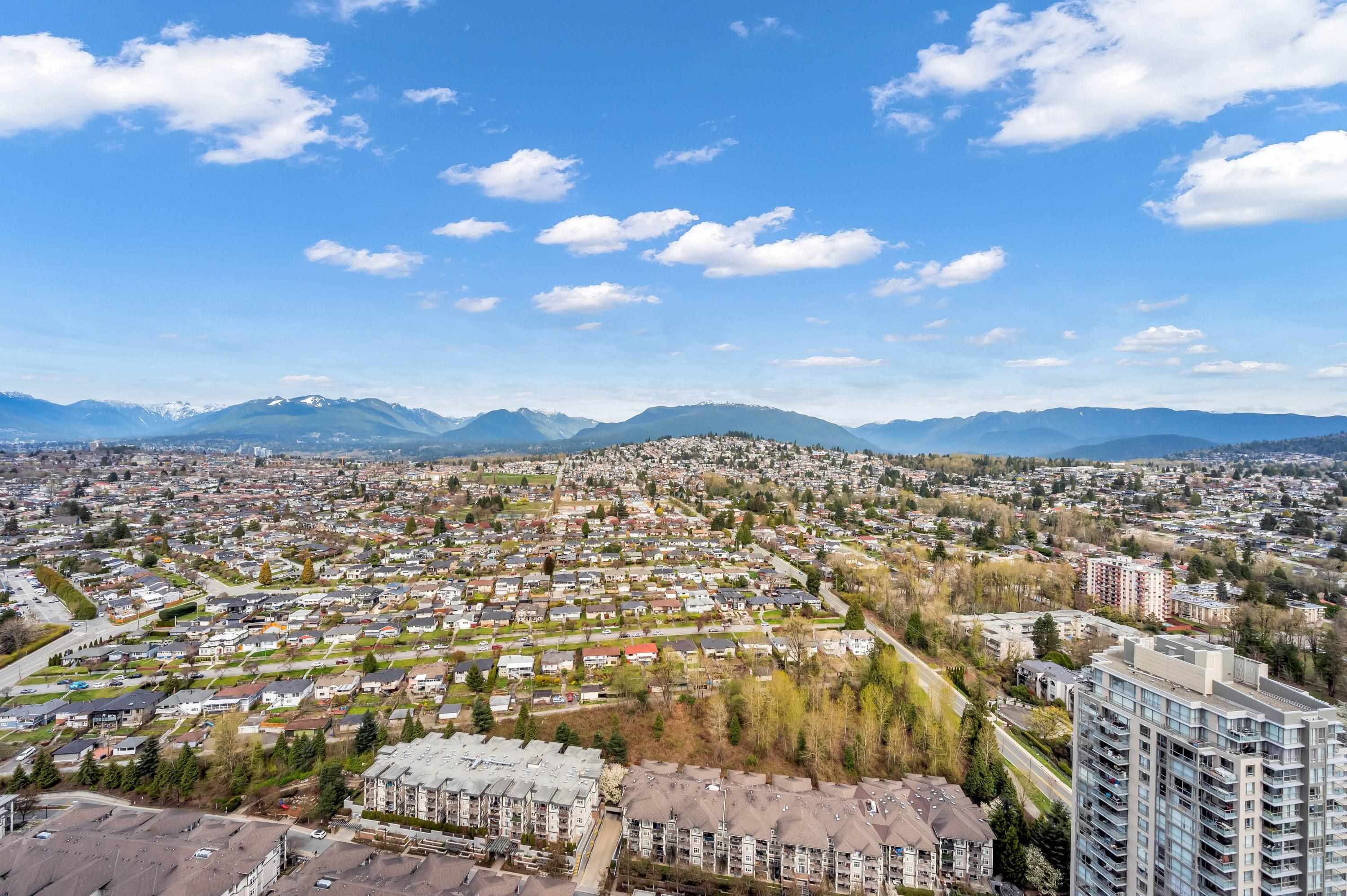 4202-4880 LOUGHEED HIGHWAY, Burnaby, British Columbia, 2 Bedrooms Bedrooms, ,2 BathroomsBathrooms,Residential Attached,For Sale,R2866541