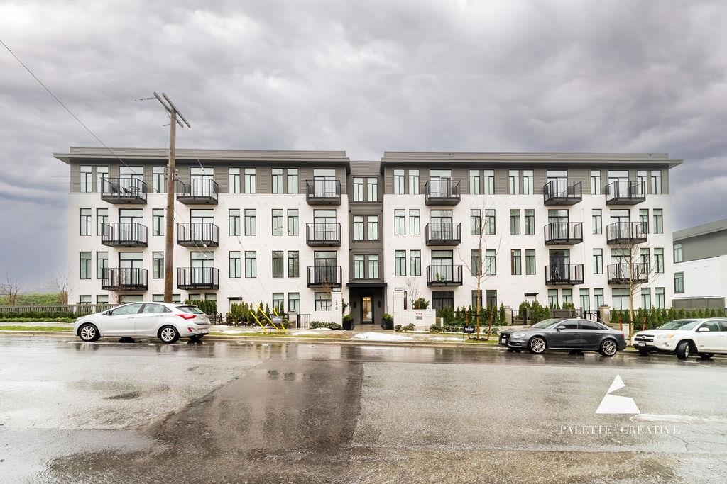 202-718 EDGAR AVENUE, Coquitlam, British Columbia, 1 Bedroom Bedrooms, ,1 BathroomBathrooms,Residential Attached,For Sale,R2866650