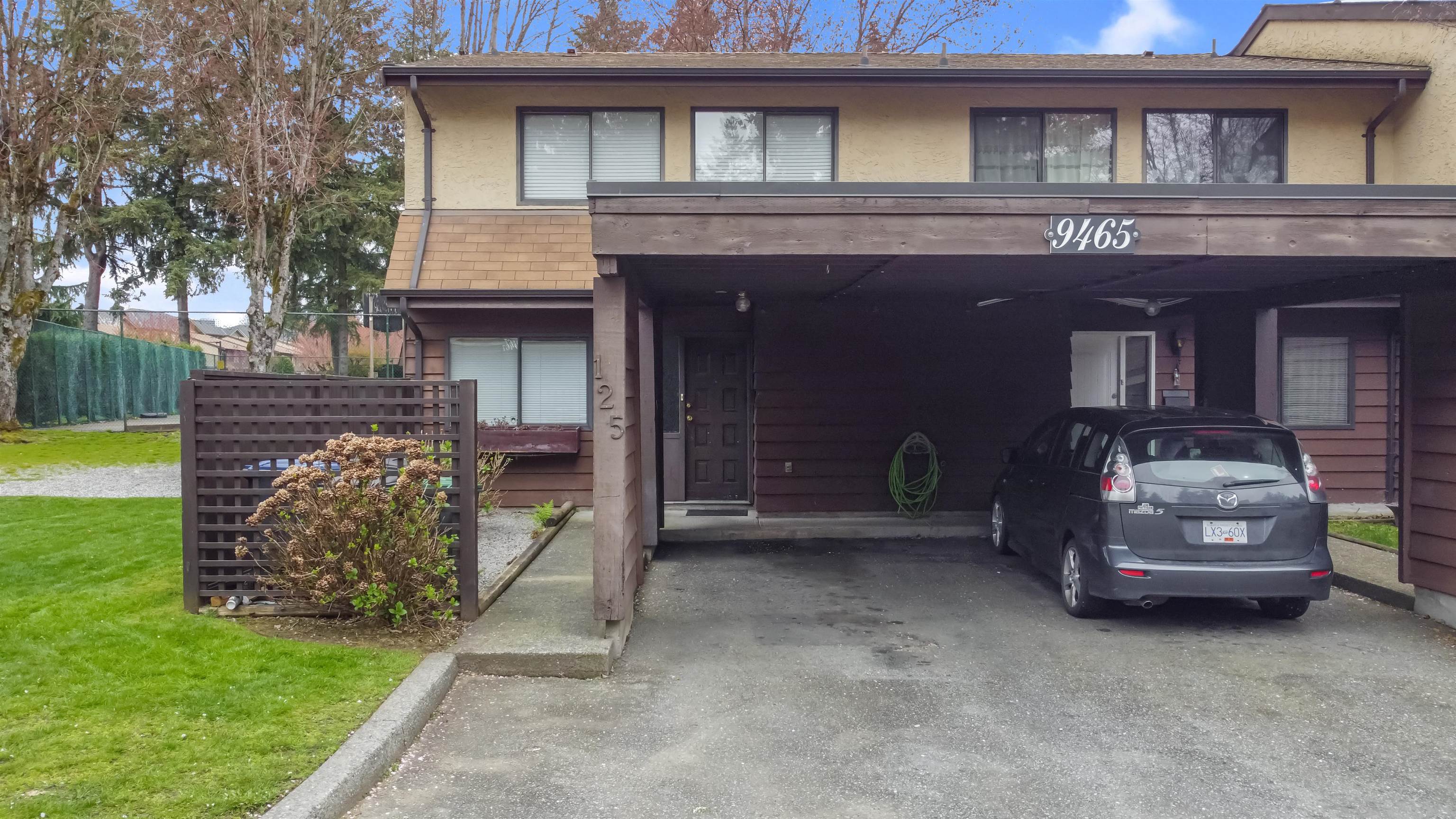 125-9465 PRINCE CHARLES BOULEVARD, Surrey, British Columbia, 3 Bedrooms Bedrooms, ,2 BathroomsBathrooms,Residential Attached,For Sale,R2867229