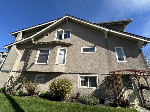 3269 10TH, British Columbia V6K 2L3, 5 Bedrooms Bedrooms, ,3 BathroomsBathrooms,Residential Detached,For Sale,10TH,R2867480