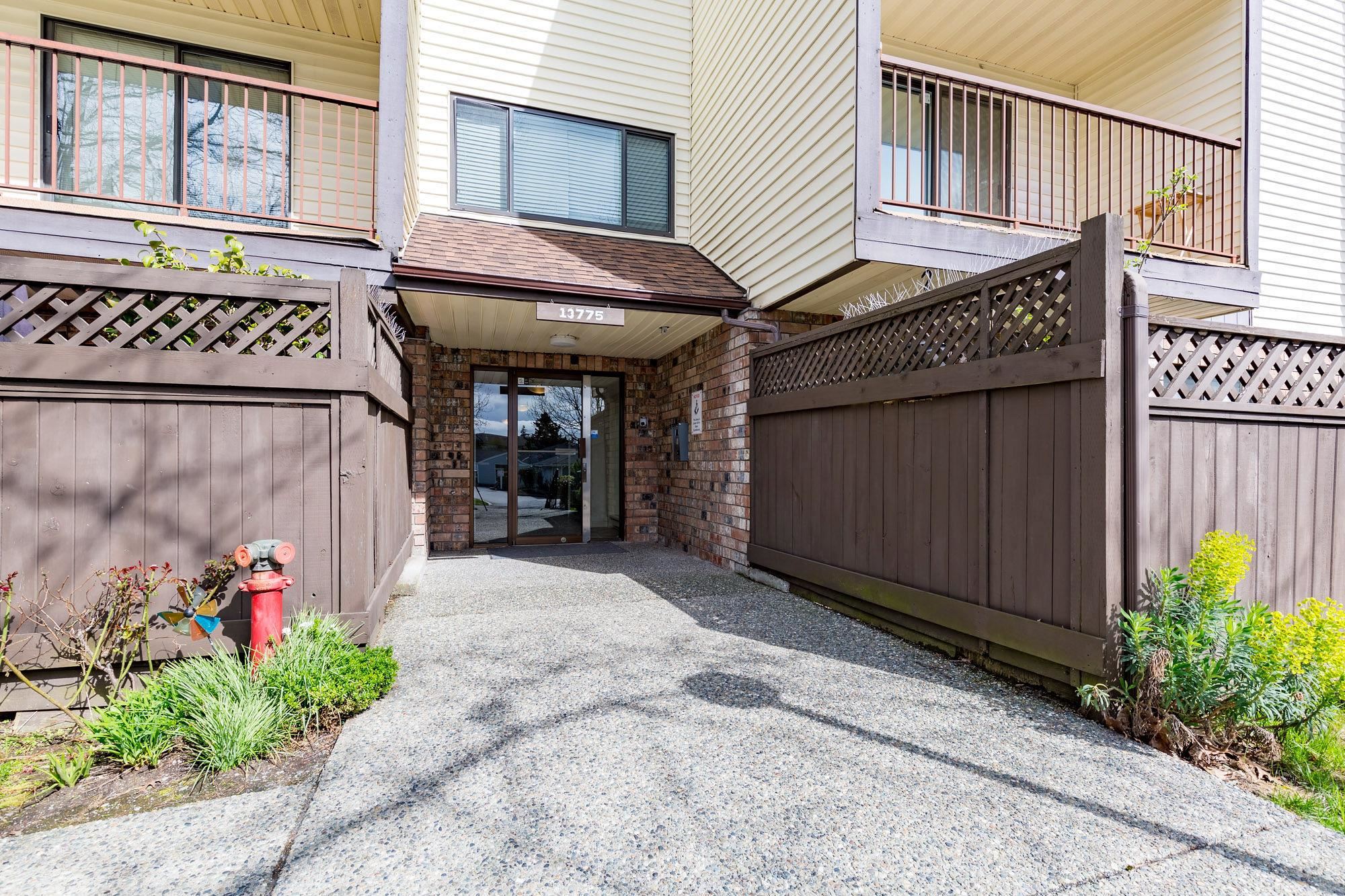 121-13775 74 AVENUE, Surrey, British Columbia, 1 Bedroom Bedrooms, ,1 BathroomBathrooms,Residential Attached,For Sale,R2867636