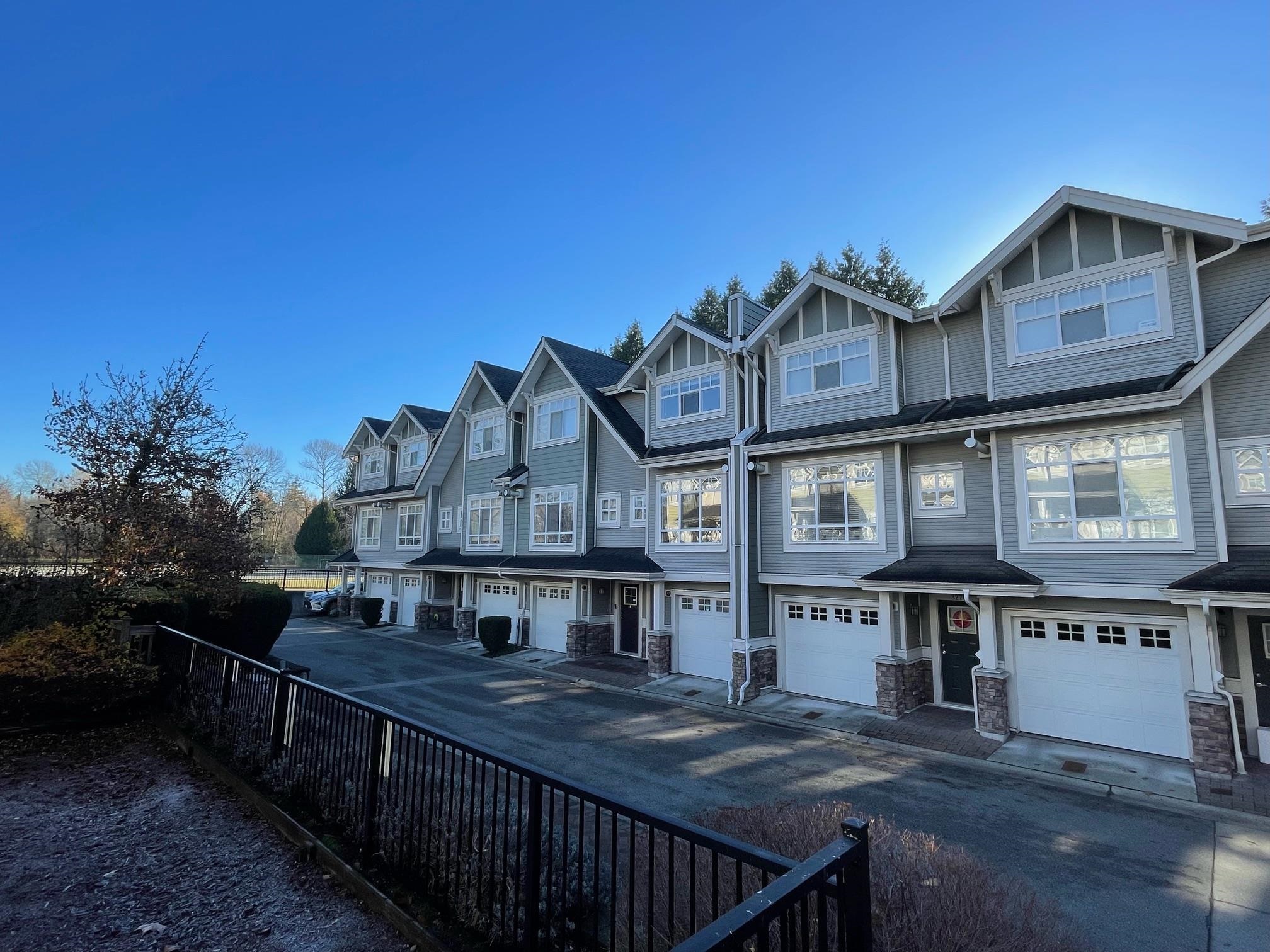 3278 CLERMONT MEWS, Vancouver, British Columbia Townhouse, 3 Bedrooms, 3 Bathrooms, Residential Attached,For Sale, MLS-R2867877, Richmond Condo for Sale