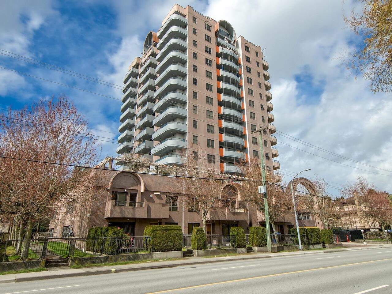 1505-6611 COONEY ROAD, Richmond, British Columbia, 4 Bedrooms Bedrooms, ,2 BathroomsBathrooms,Residential Attached,For Sale,R2868512