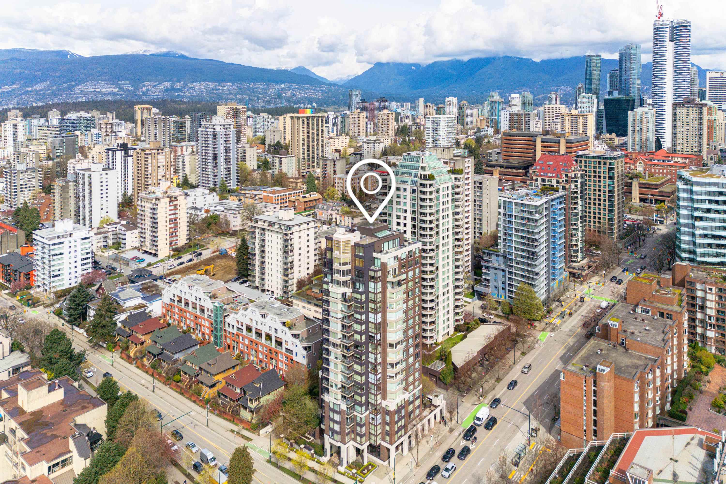 303-1003 PACIFIC STREET, Vancouver, British Columbia Apartment/Condo, 1 Bedroom, 1 Bathroom, Residential Attached,For Sale, MLS-R2868995, Richmond Condo for Sale
