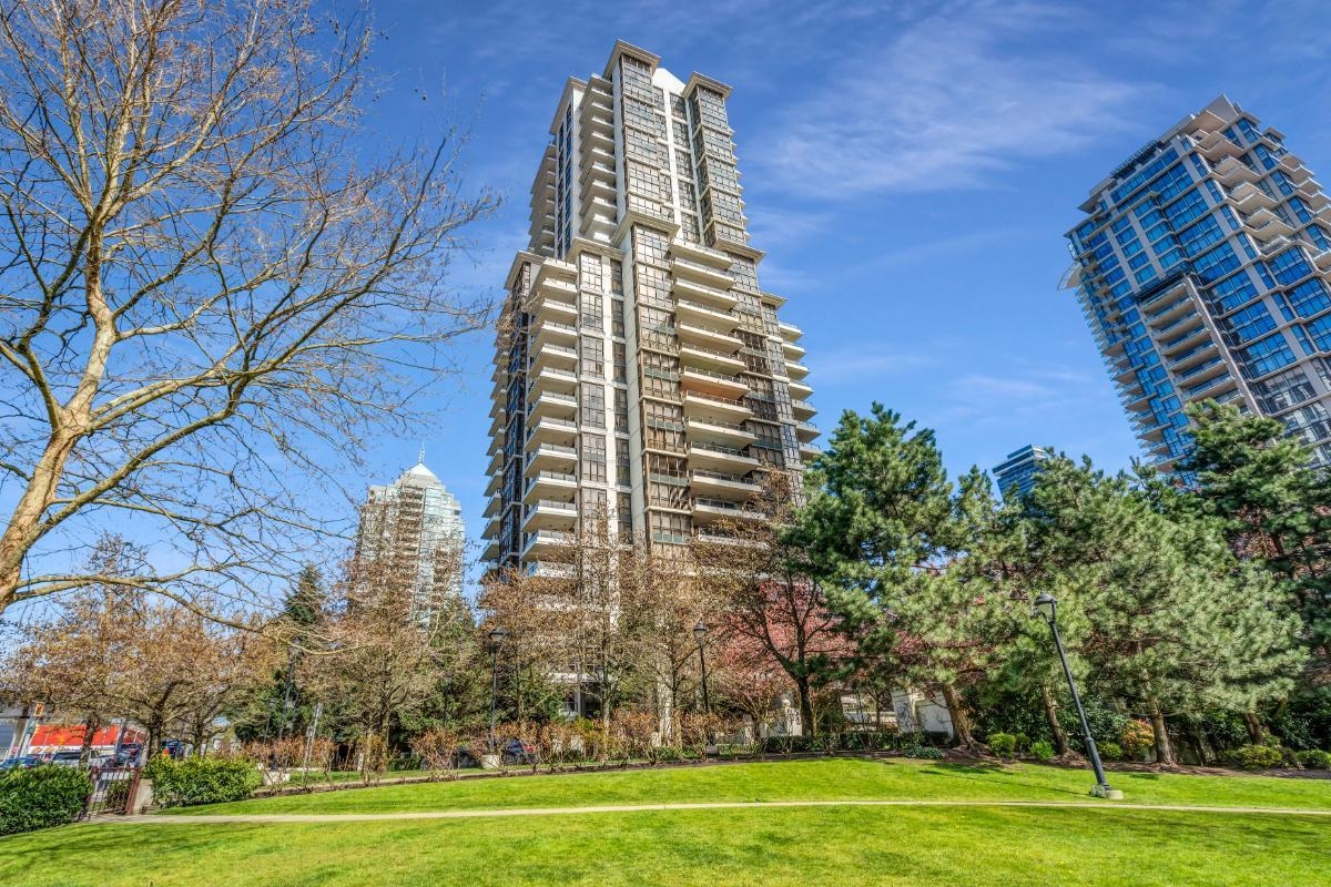 TH1-2088 MADISON AVENUE, Burnaby, British Columbia, 3 Bedrooms Bedrooms, ,3 BathroomsBathrooms,Residential Attached,For Sale,R2869164