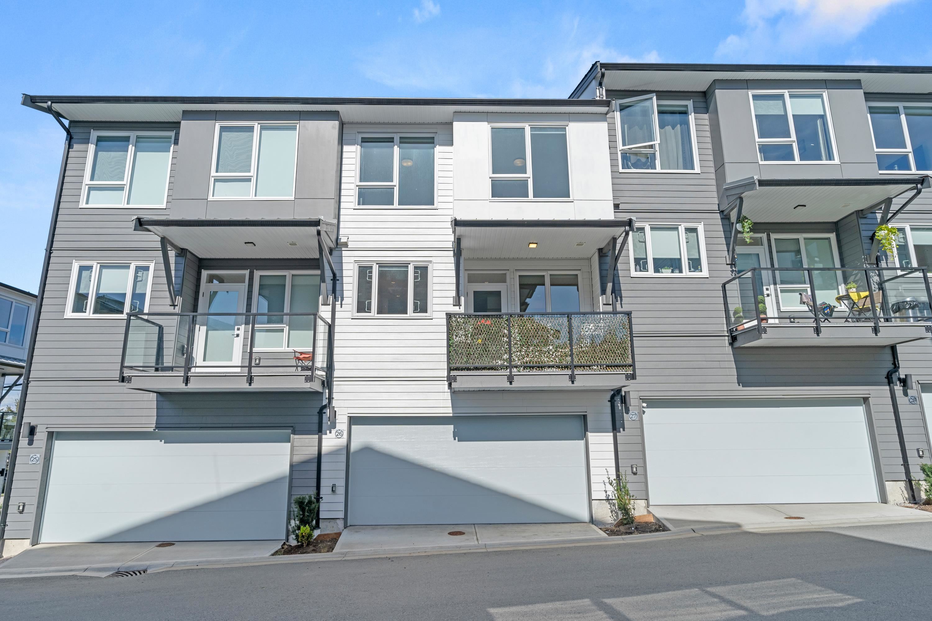 26-15030 28 AVENUE, Surrey, British Columbia V4P 0H3, 4 Bedrooms Bedrooms, ,4 BathroomsBathrooms,Residential Attached,For Sale,R2869229