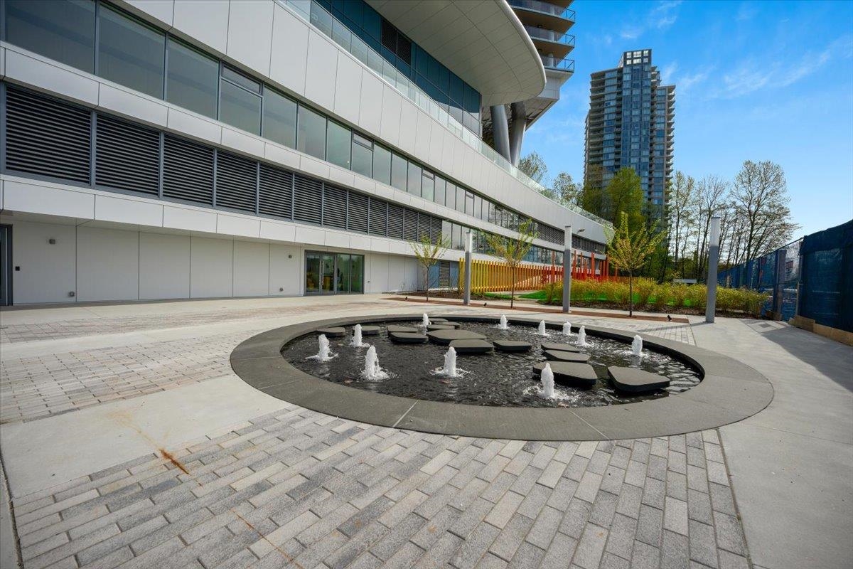 3003-4890 LOUGHEED HIGHWAY, Burnaby, British Columbia, 1 Bedroom Bedrooms, ,1 BathroomBathrooms,Residential Attached,For Sale,R2869356