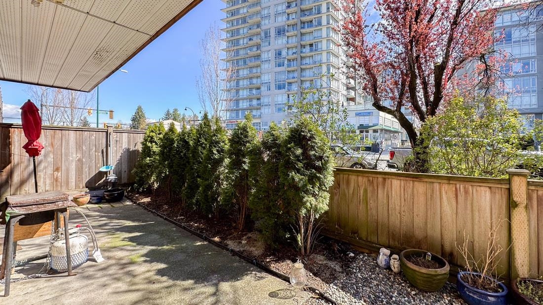 106-2299 E30TH AVENUE, Vancouver, British Columbia, 2 Bedrooms Bedrooms, ,2 BathroomsBathrooms,Residential Attached,For Sale,R2869424