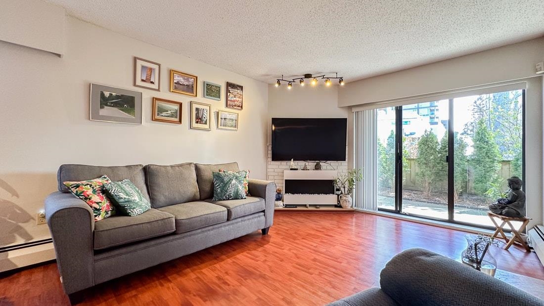 106-2299 E30TH AVENUE, Vancouver, British Columbia, 2 Bedrooms Bedrooms, ,2 BathroomsBathrooms,Residential Attached,For Sale,R2869424