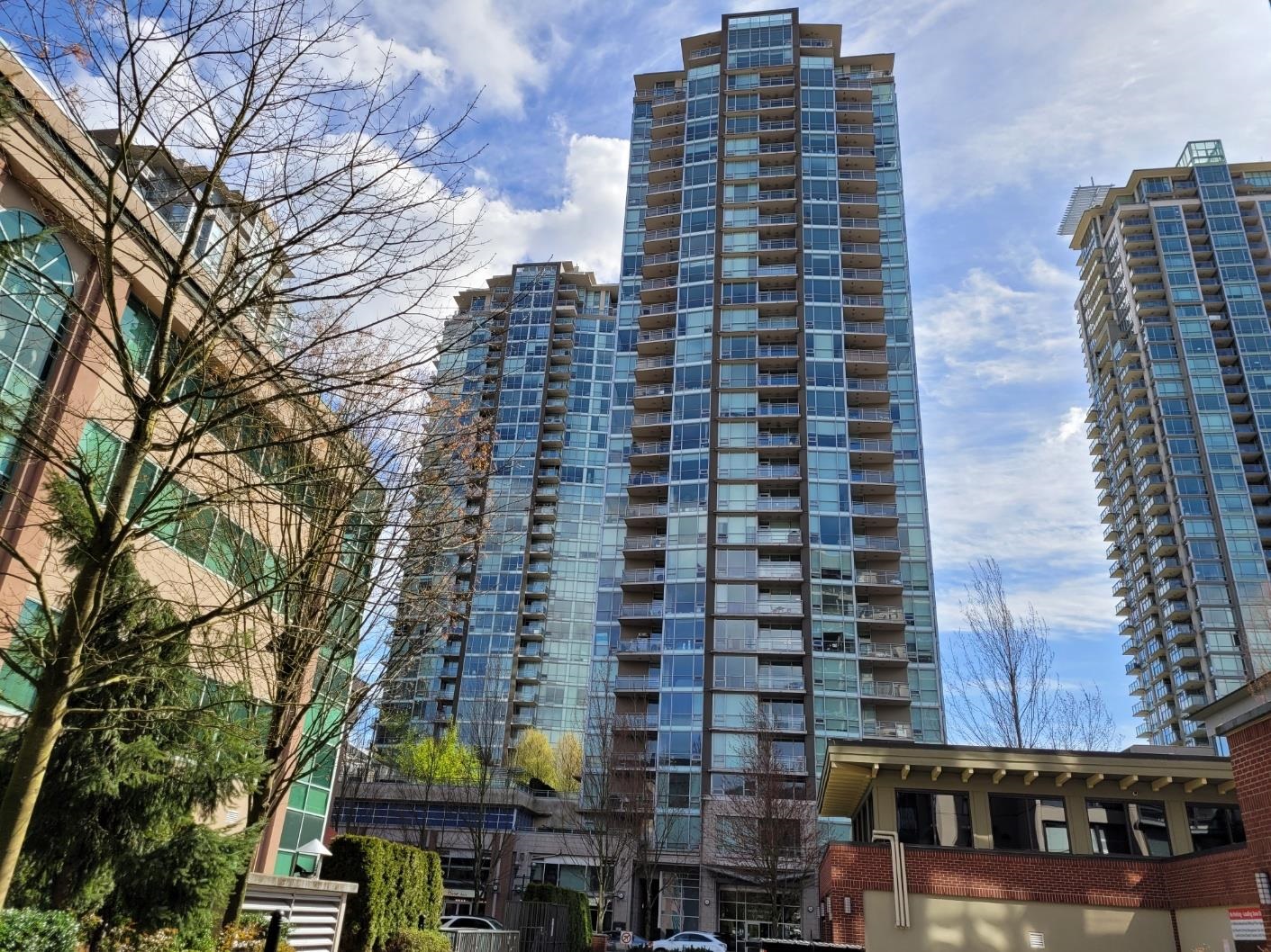 1805-2968 GLEN DRIVE, Coquitlam, British Columbia, 2 Bedrooms Bedrooms, ,2 BathroomsBathrooms,Residential Attached,For Sale,R2869642