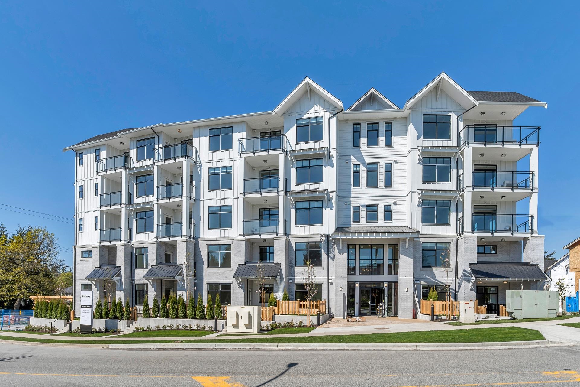 101-3319 148 STREET, Surrey, British Columbia, 2 Bedrooms Bedrooms, ,2 BathroomsBathrooms,Residential Attached,For Sale,R2869794