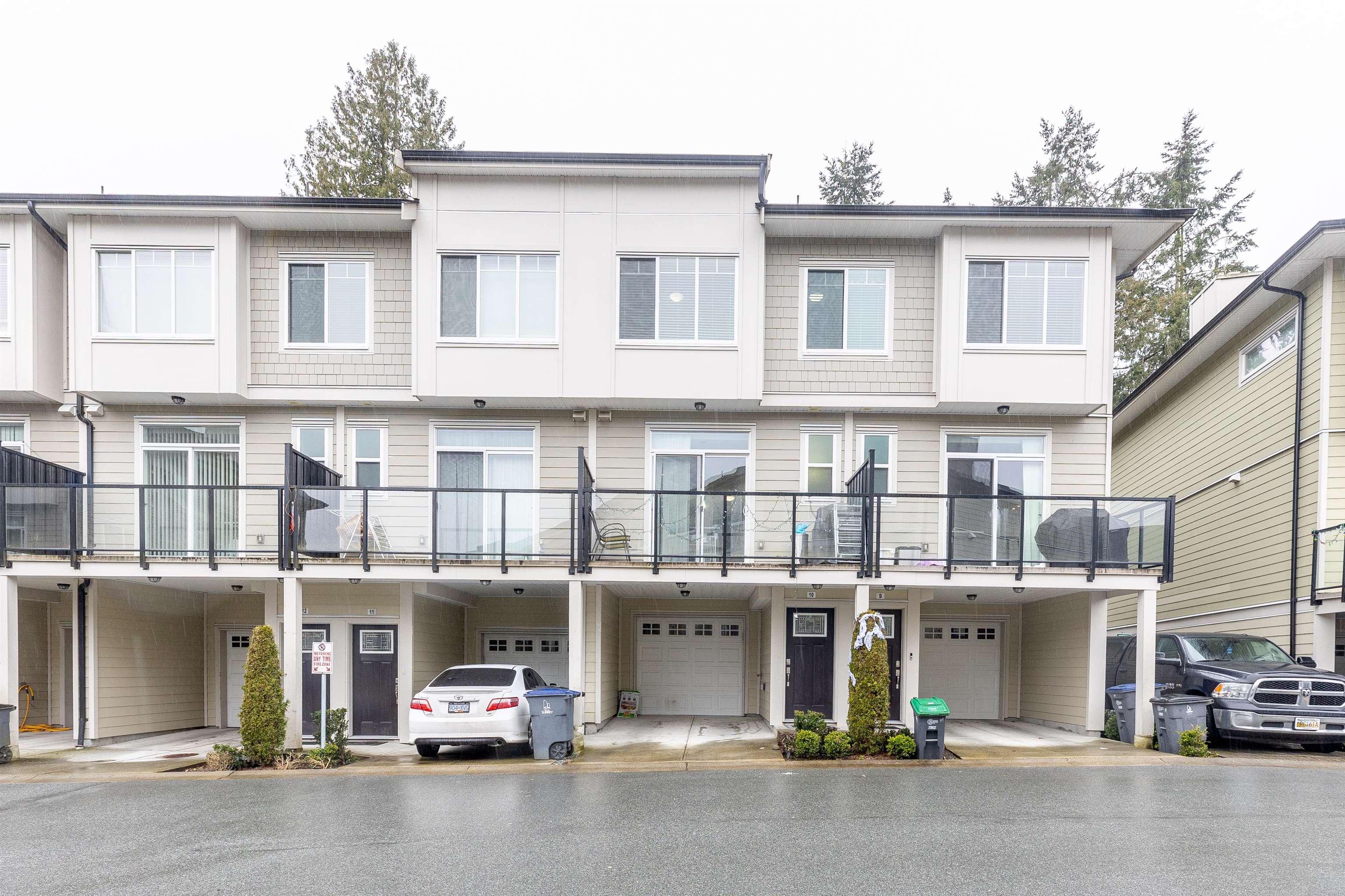 10-13670 62 AVENUE, Surrey, British Columbia V3X 0H8 Townhouse, 4 Bedrooms, 4 Bathrooms, Residential Attached,For Sale, MLS-R2869891, Richmond Condo for Sale