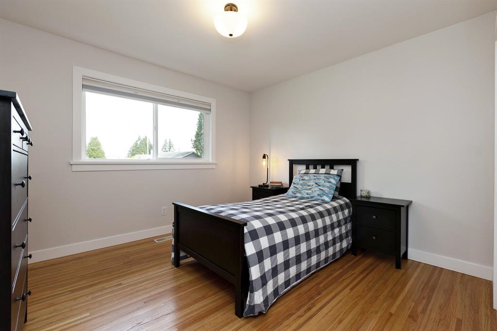 4561 UPLANDS, British Columbia V3A 3P1, 4 Bedrooms Bedrooms, ,3 BathroomsBathrooms,Residential Detached,For Sale,UPLANDS,R2869925