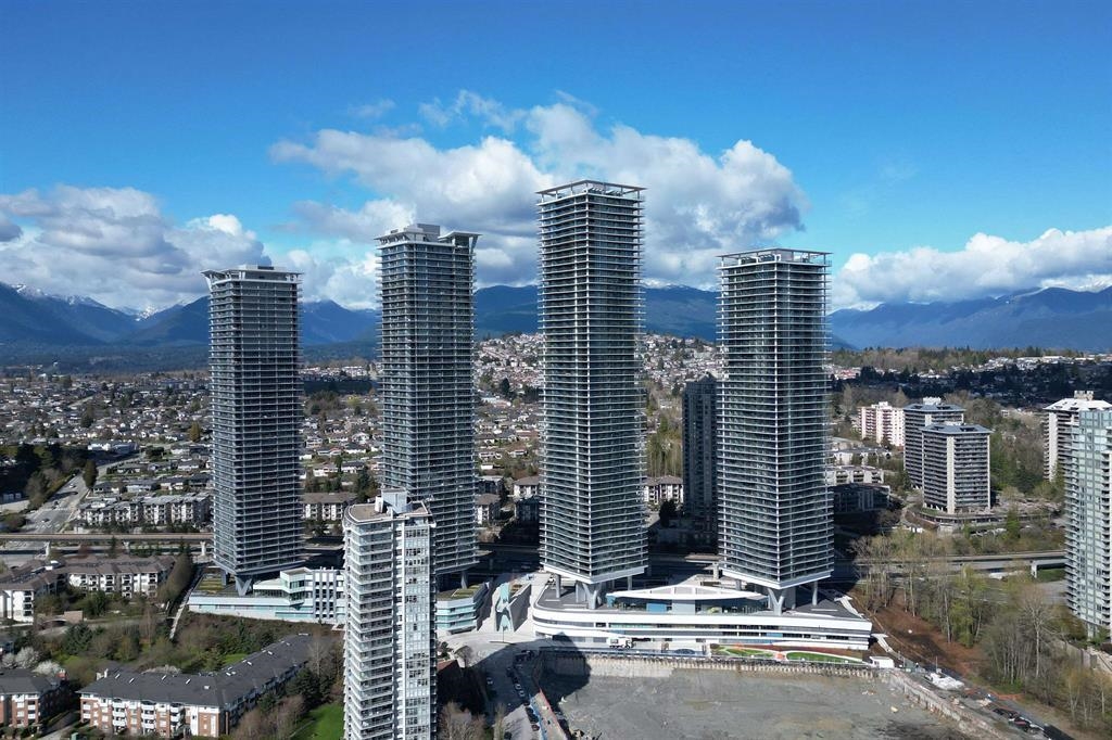 3507-4880 LOUGHEED HIGHWAY, Burnaby, British Columbia, 2 Bedrooms Bedrooms, ,2 BathroomsBathrooms,Residential Attached,For Sale,R2869965