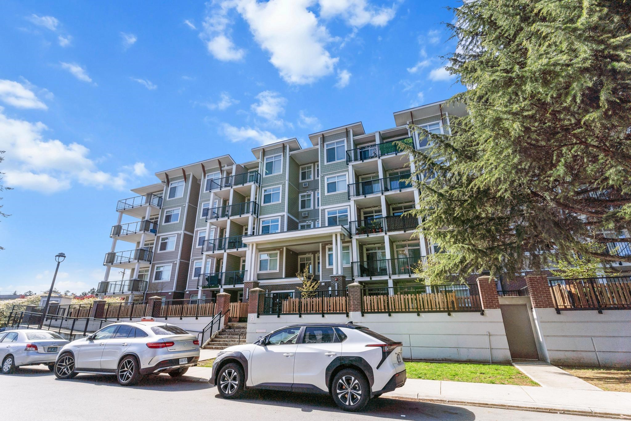 412-20696 EASTLEIGH CRESCENT, Langley, British Columbia, 2 Bedrooms Bedrooms, ,2 BathroomsBathrooms,Residential Attached,For Sale,R2869982