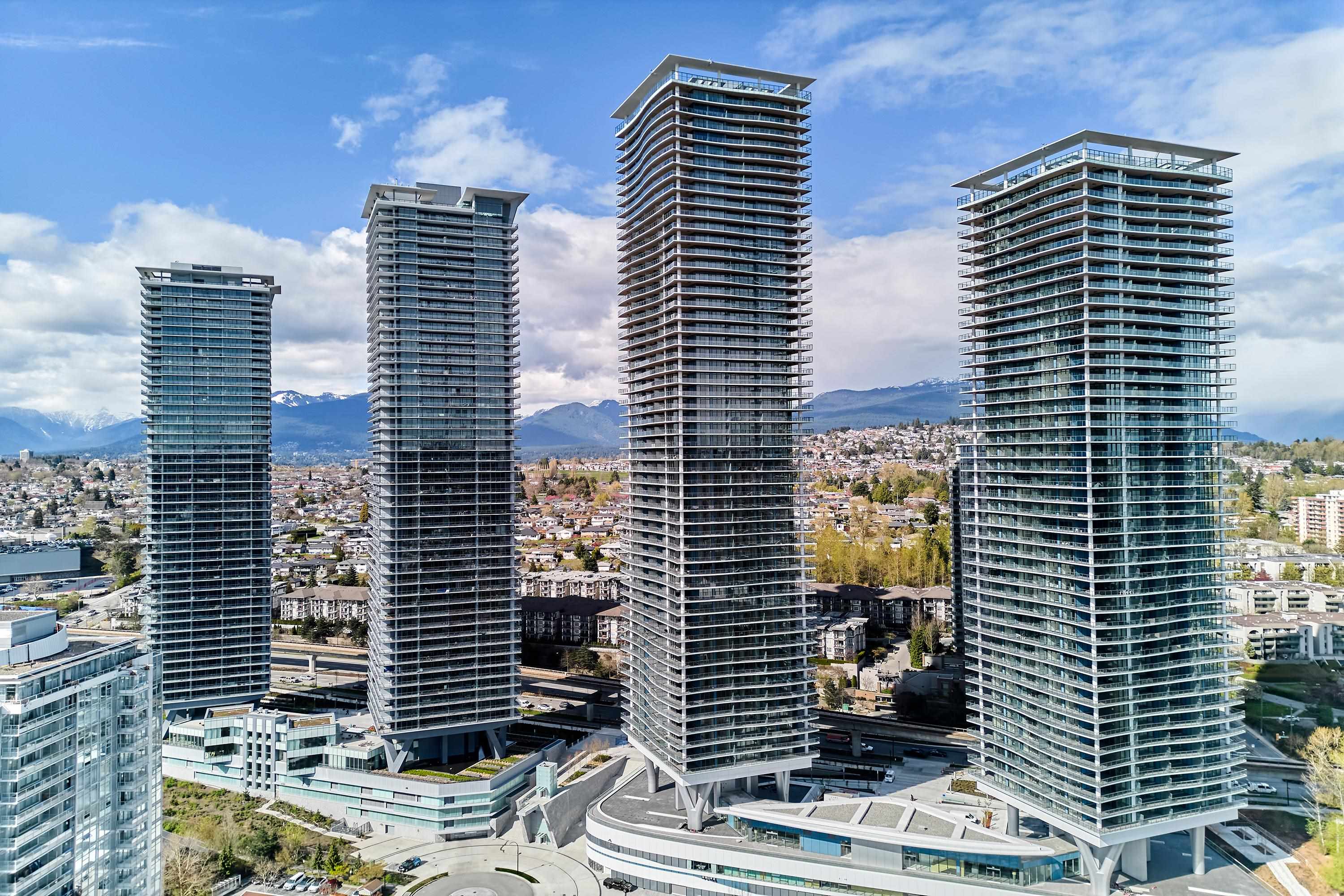 907-4880 LOUGHEED HIGHWAY, Burnaby, British Columbia Apartment/Condo, 2 Bedrooms, 2 Bathrooms, Residential Attached,For Sale, MLS-R2869992, Richmond Condo for Sale