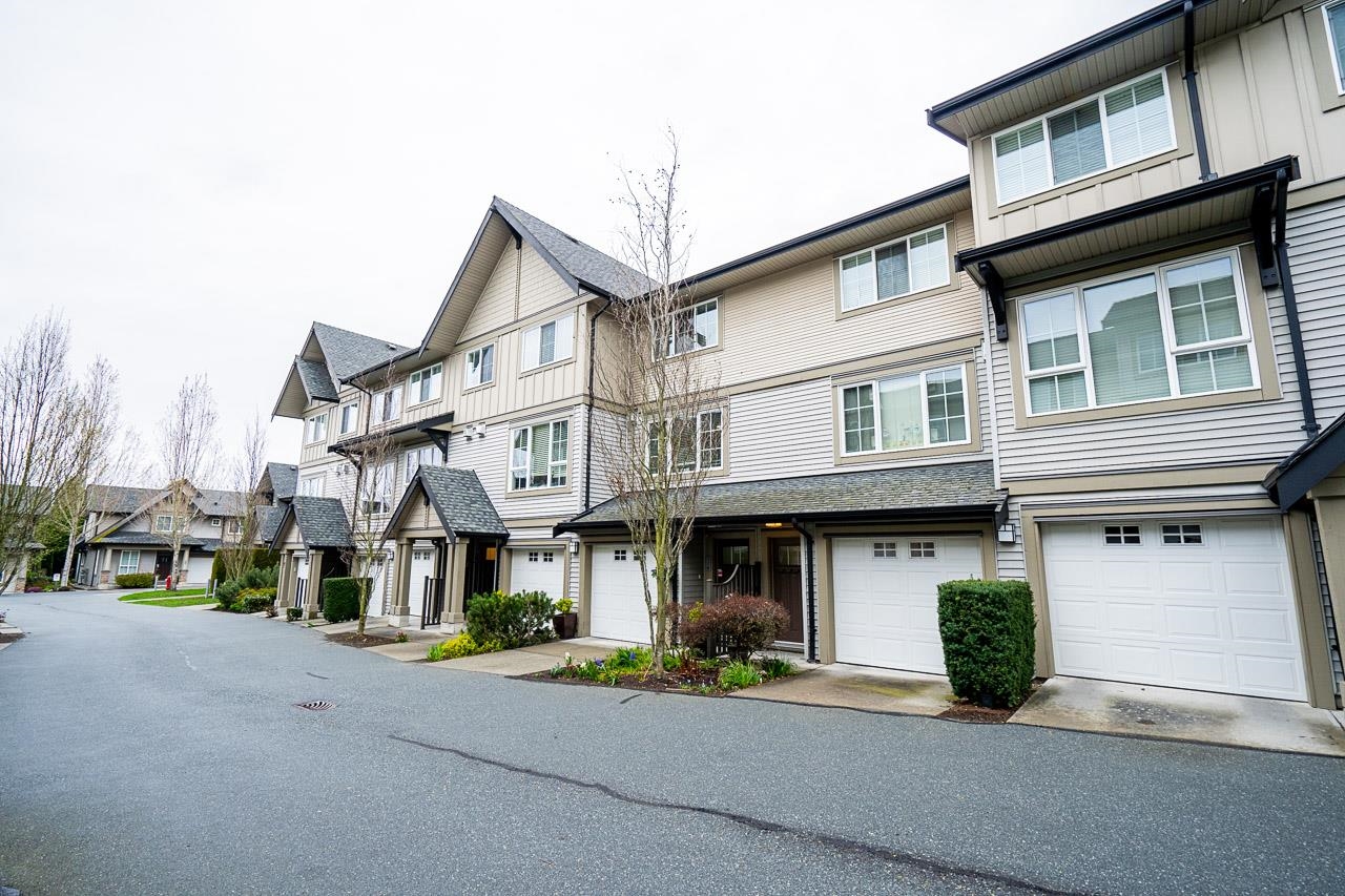 110-2501 161A STREET, Surrey, British Columbia, 2 Bedrooms Bedrooms, ,3 BathroomsBathrooms,Residential Attached,For Sale,R2870169