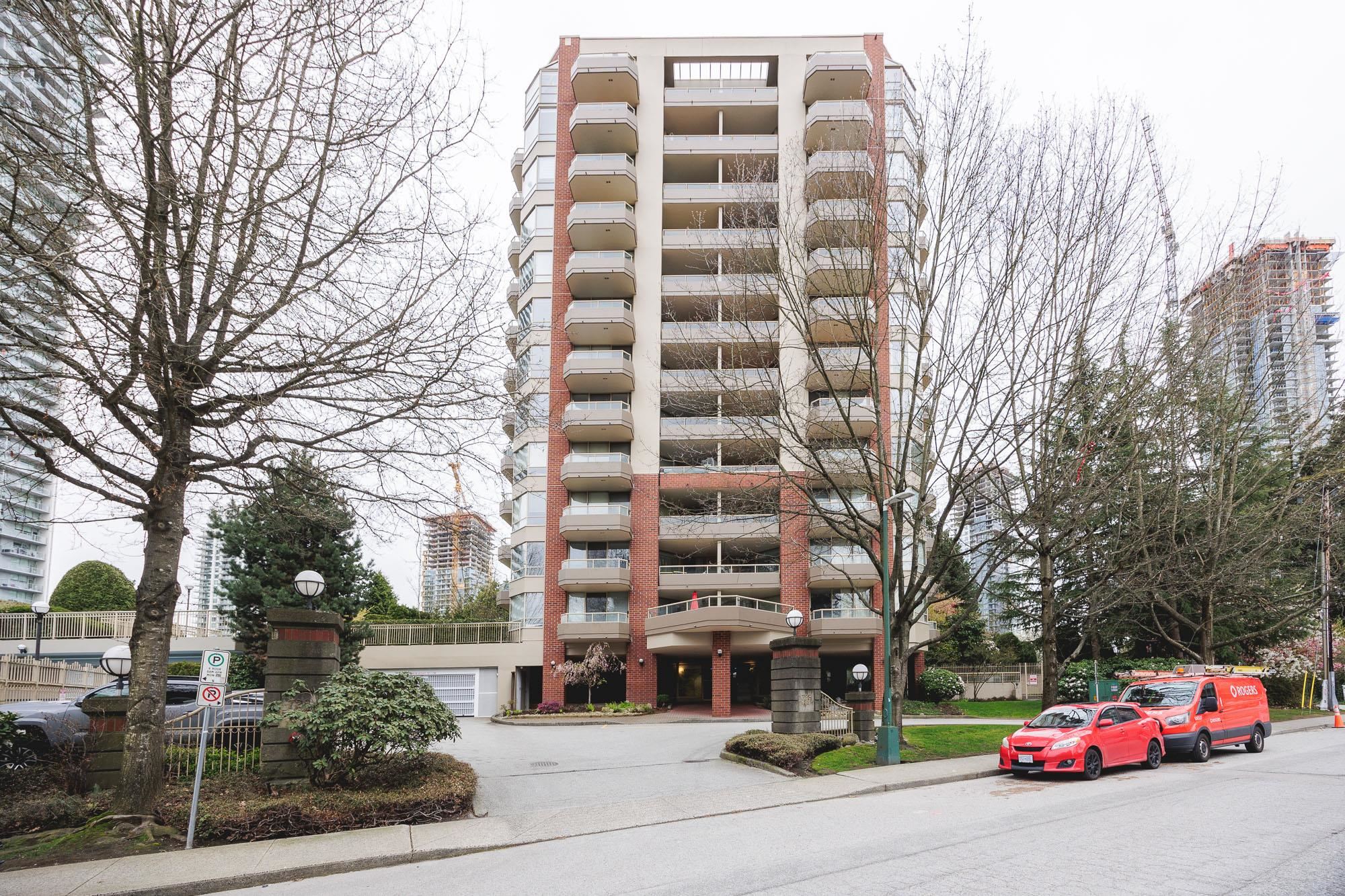 1201-728 FARROW STREET, Coquitlam, British Columbia, 2 Bedrooms Bedrooms, ,2 BathroomsBathrooms,Residential Attached,For Sale,R2870179