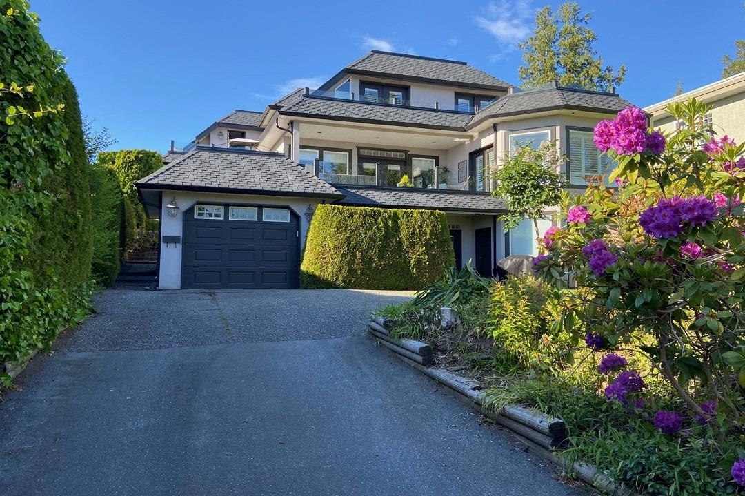 Located in Ocean Park On a quiet part of Marine Drive  The long driveway up to the home.