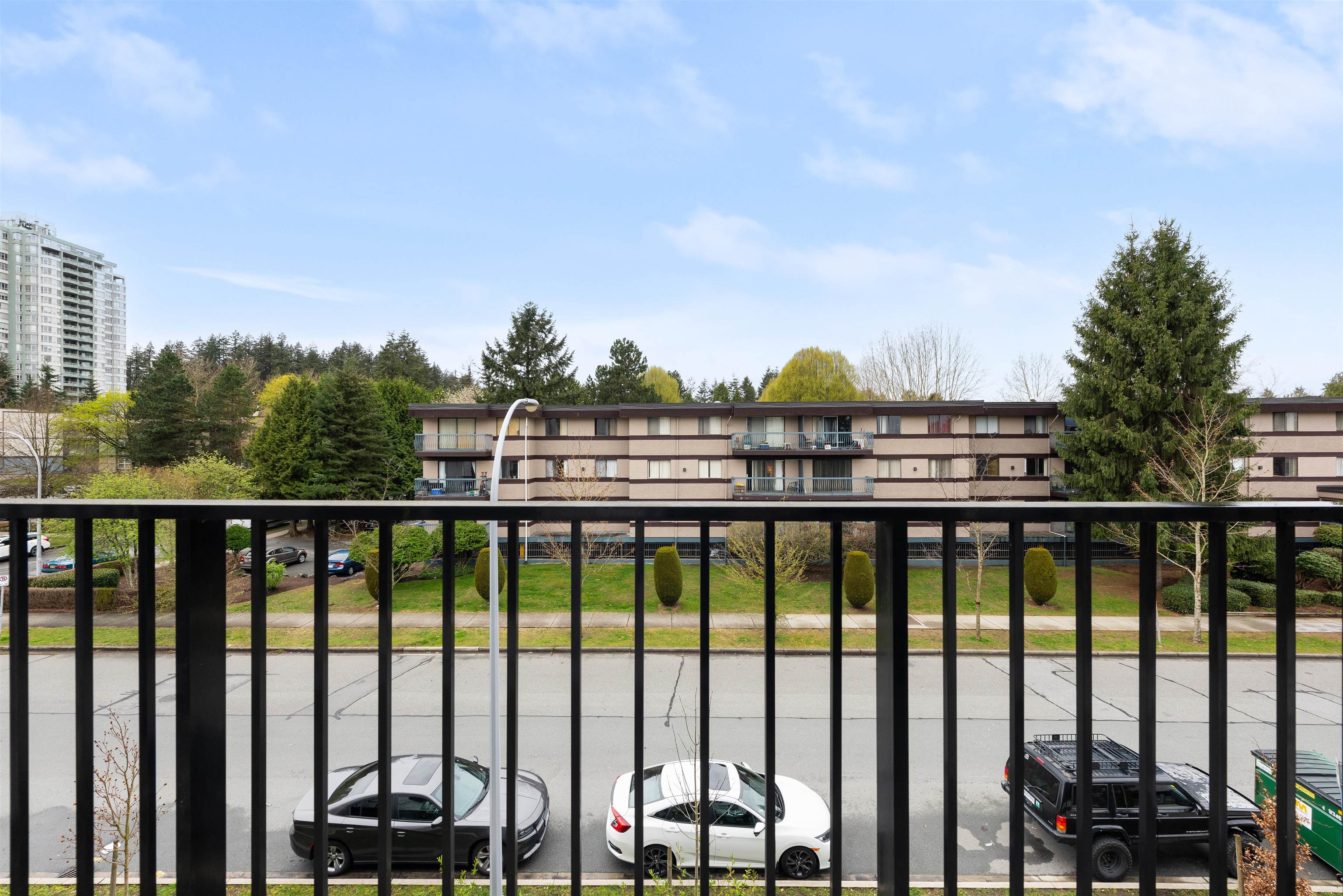 310-10168 149 STREET, Surrey, British Columbia, 2 Bedrooms Bedrooms, ,2 BathroomsBathrooms,Residential Attached,For Sale,R2870695