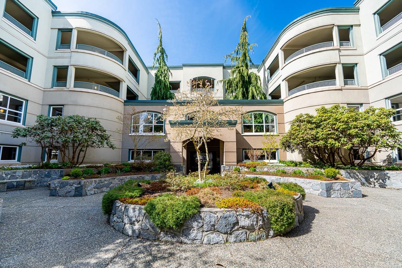 503-1725 128 STREET, Surrey, British Columbia, 2 Bedrooms Bedrooms, ,2 BathroomsBathrooms,Residential Attached,For Sale,R2870705