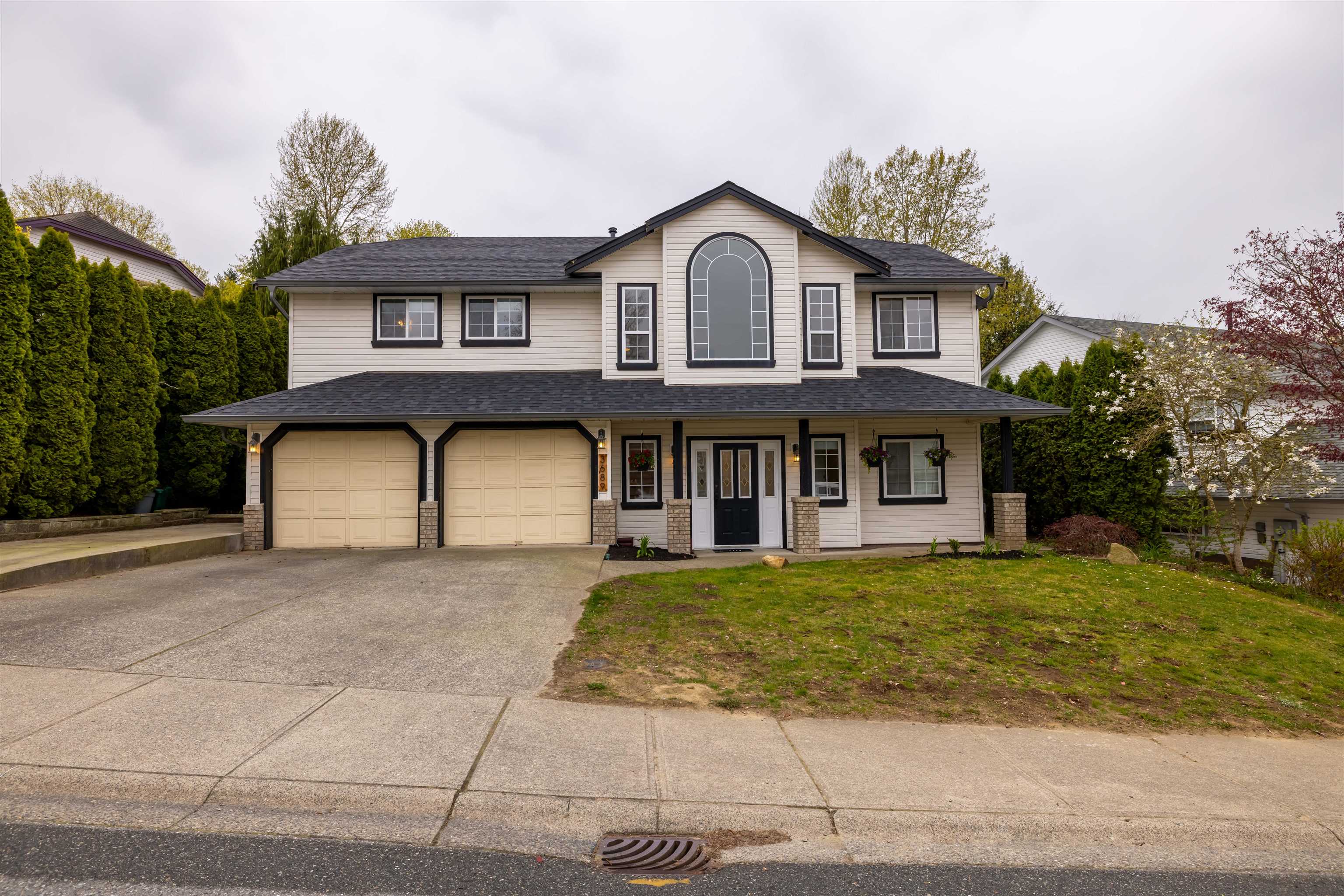 Abbotsford East House/Single Family for sale:  5 bedroom 2,746 sq.ft. (Listed 2024-04-16)