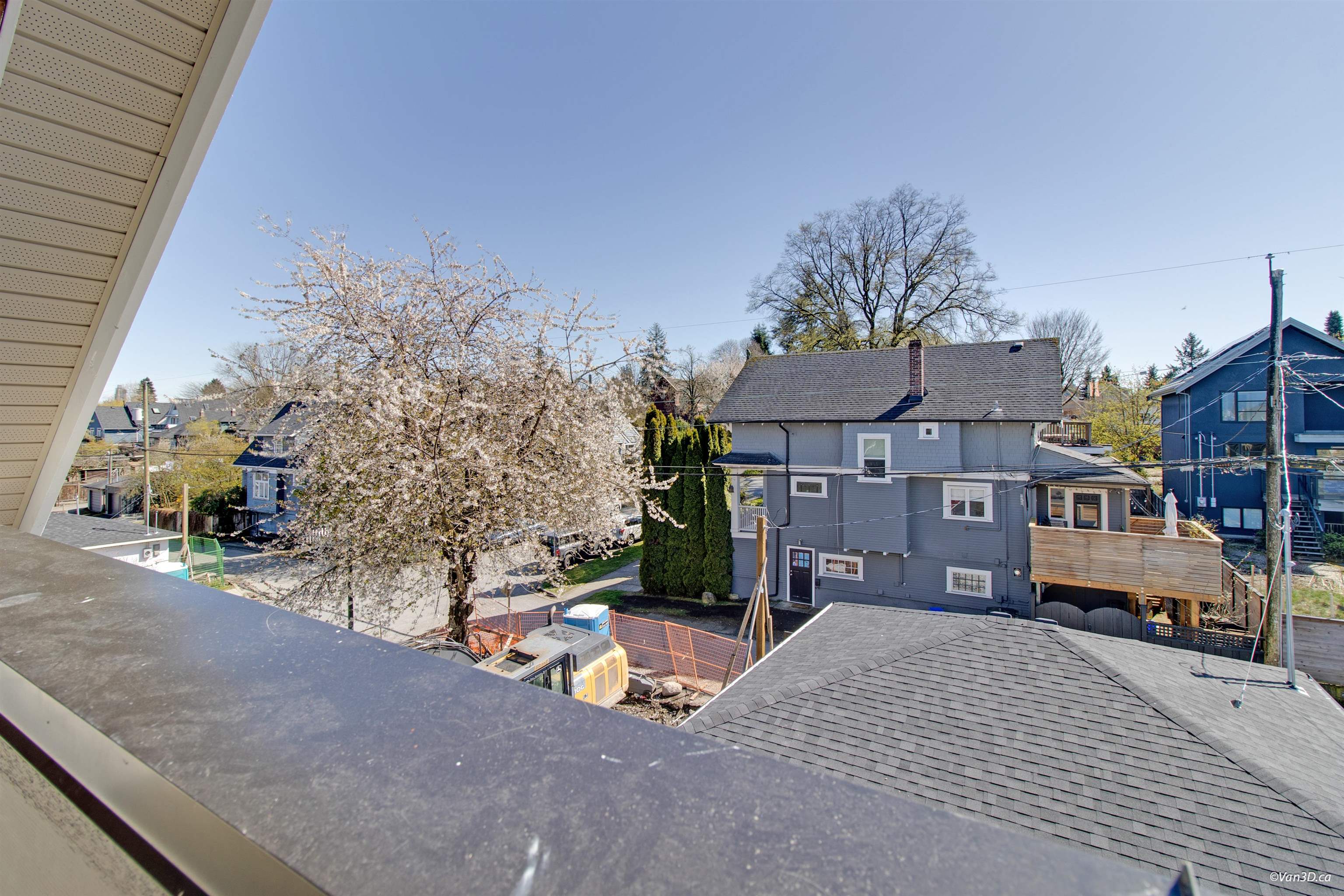2-1982 VENABLES STREET, Vancouver, British Columbia, 3 Bedrooms Bedrooms, ,4 BathroomsBathrooms,Residential Attached,For Sale,R2871138