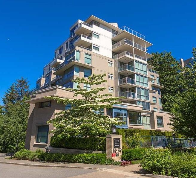 611-9262 UNIVERSITY CRESCENT, Burnaby, British Columbia, 2 Bedrooms Bedrooms, ,1 BathroomBathrooms,Residential Attached,For Sale,R2871195