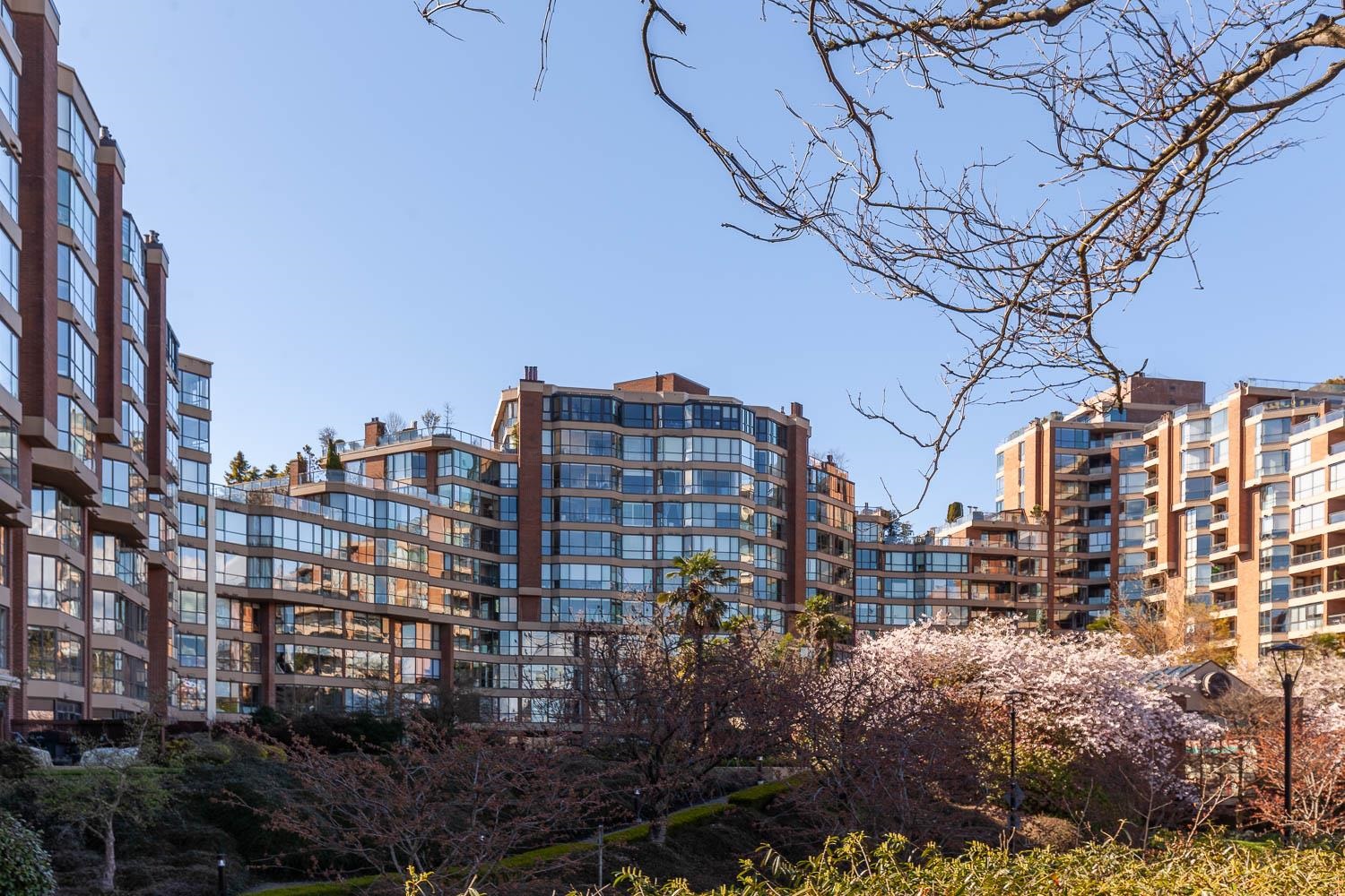 1490 PENNYFARTHING, Vancouver, British Columbia V6J 4Z3, 1 Bedroom Bedrooms, ,1 BathroomBathrooms,Residential Attached,For Sale,PENNYFARTHING,R2871333