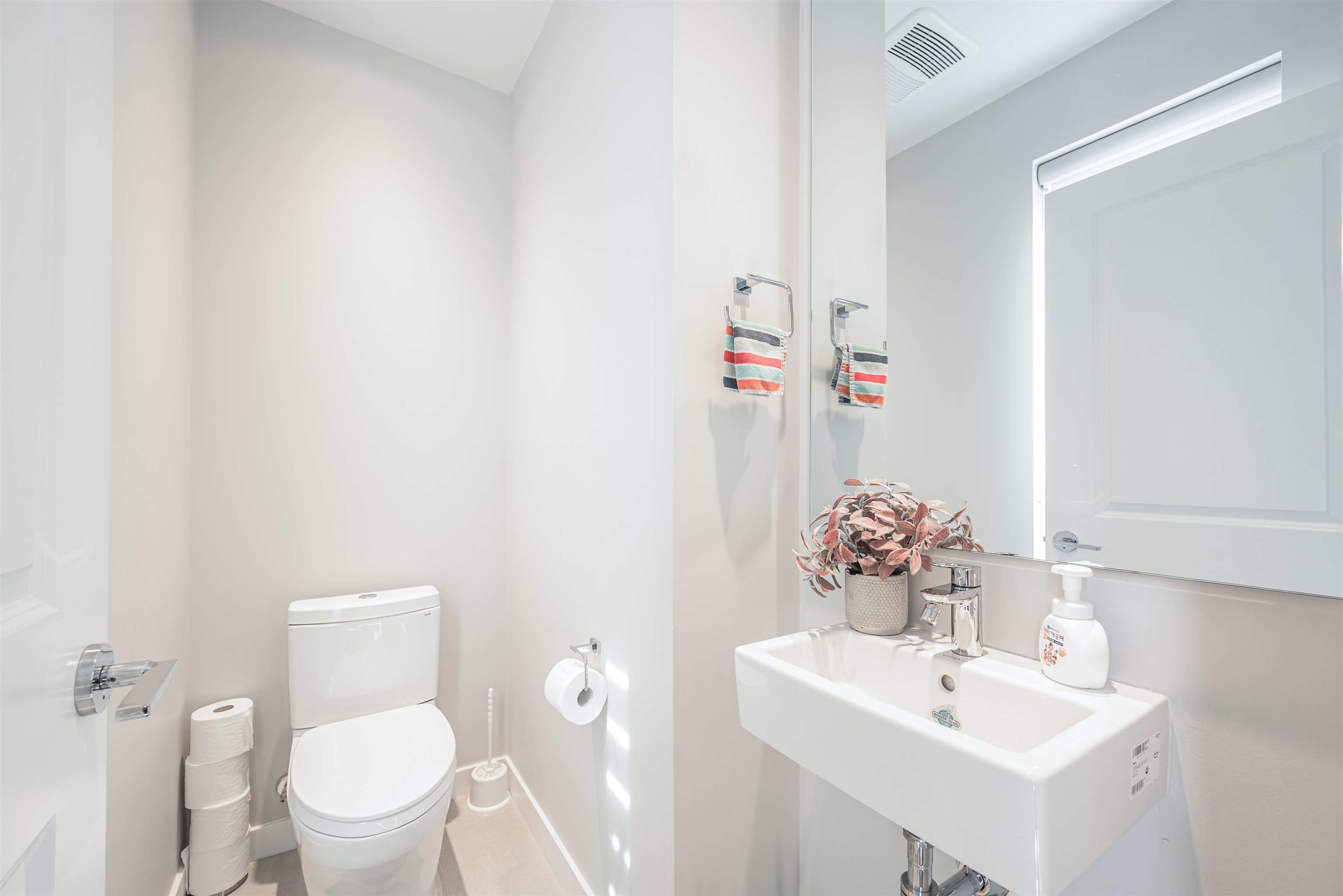 TH7-5687 GRAY AVENUE, Vancouver, British Columbia V6S 0A9, 4 Bedrooms Bedrooms, ,4 BathroomsBathrooms,Residential Attached,For Sale,R2871503