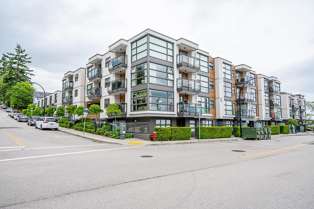 1150 OXFORD, White Rock, British Columbia V4B 0B3, 2 Bedrooms Bedrooms, ,2 BathroomsBathrooms,Residential Attached,For Sale,OXFORD,R2871627