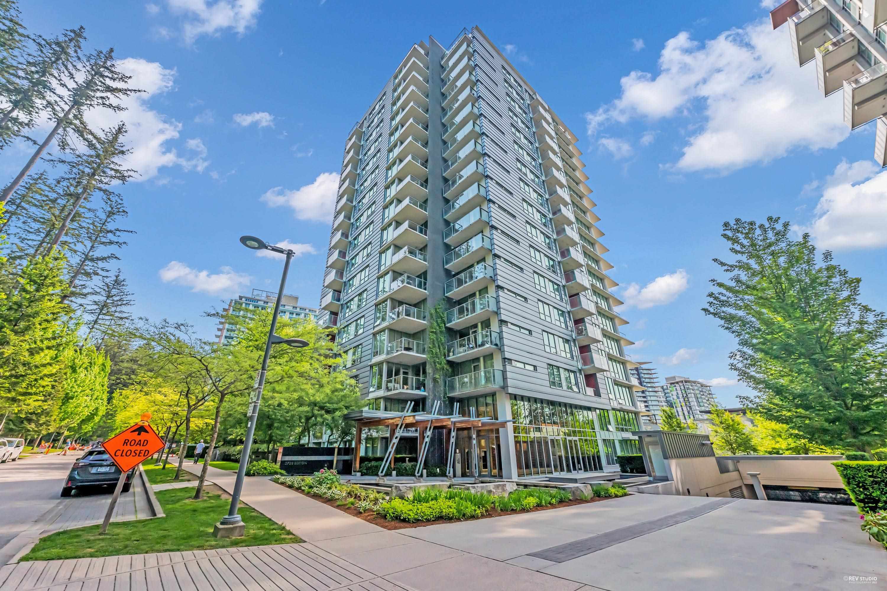 2003-5728 BERTON AVENUE, Vancouver, British Columbia, 1 Bedroom Bedrooms, ,1 BathroomBathrooms,Residential Attached,For Sale,R2871658