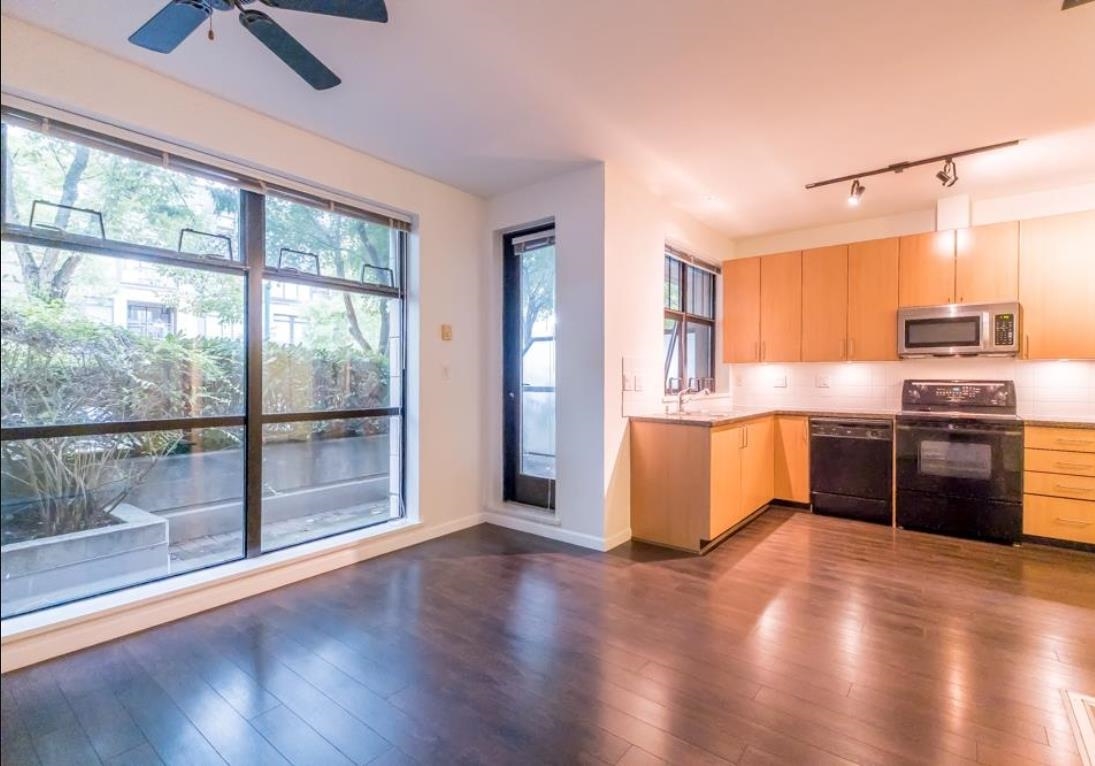 2065 12TH, Vancouver, British Columbia V6J 5L9, 1 Bedroom Bedrooms, ,1 BathroomBathrooms,Residential Attached,For Sale,12TH,R2871777