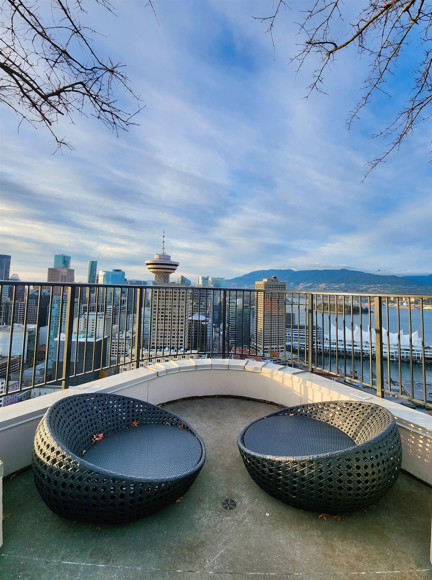 2809-128 WCORDOVA STREET, Vancouver, British Columbia, 1 Bedroom Bedrooms, ,1 BathroomBathrooms,Residential Attached,For Sale,R2871880
