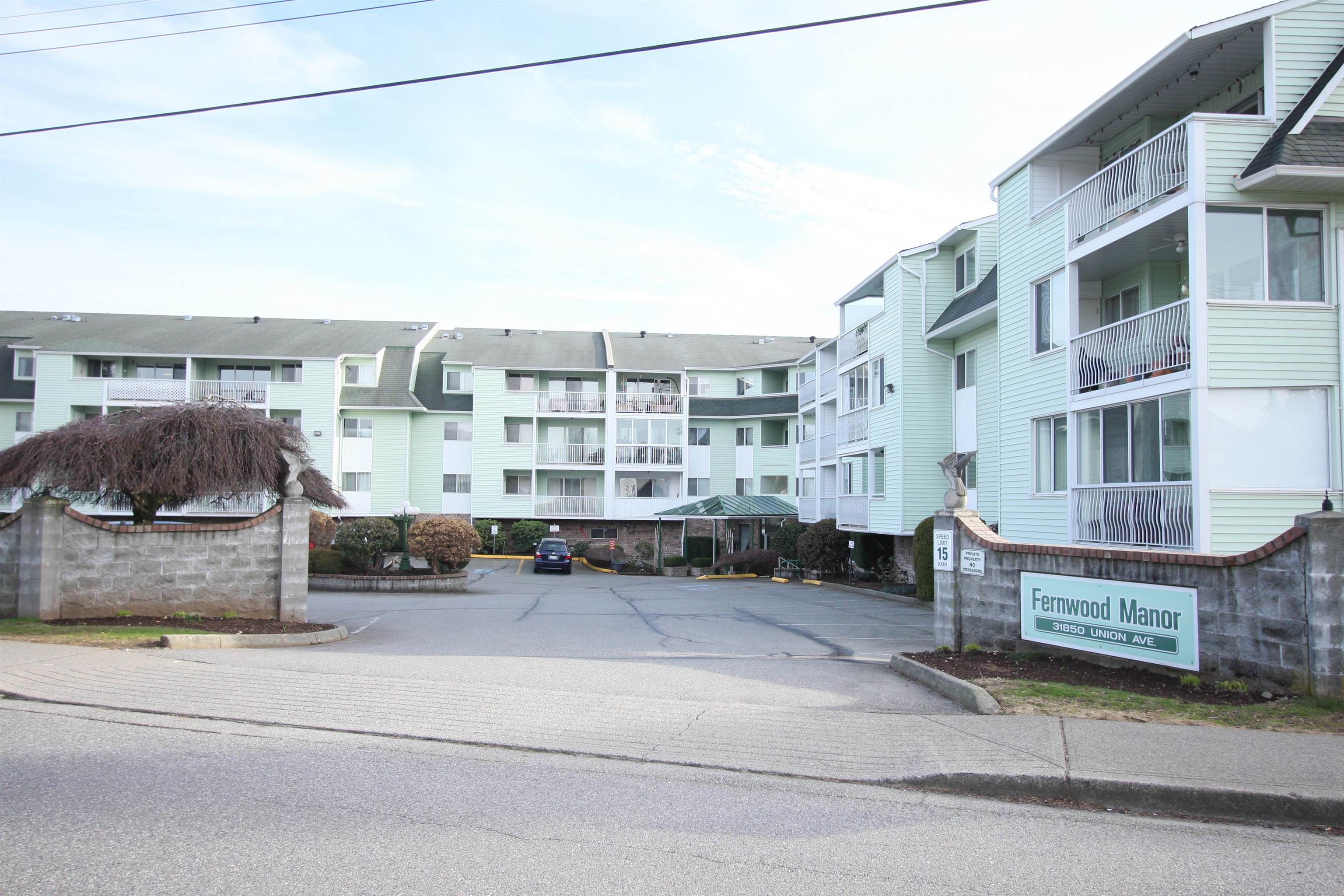 31850 UNION, Abbotsford, British Columbia V2T 4V2, 2 Bedrooms Bedrooms, ,1 BathroomBathrooms,Residential Attached,For Sale,UNION,R2871918