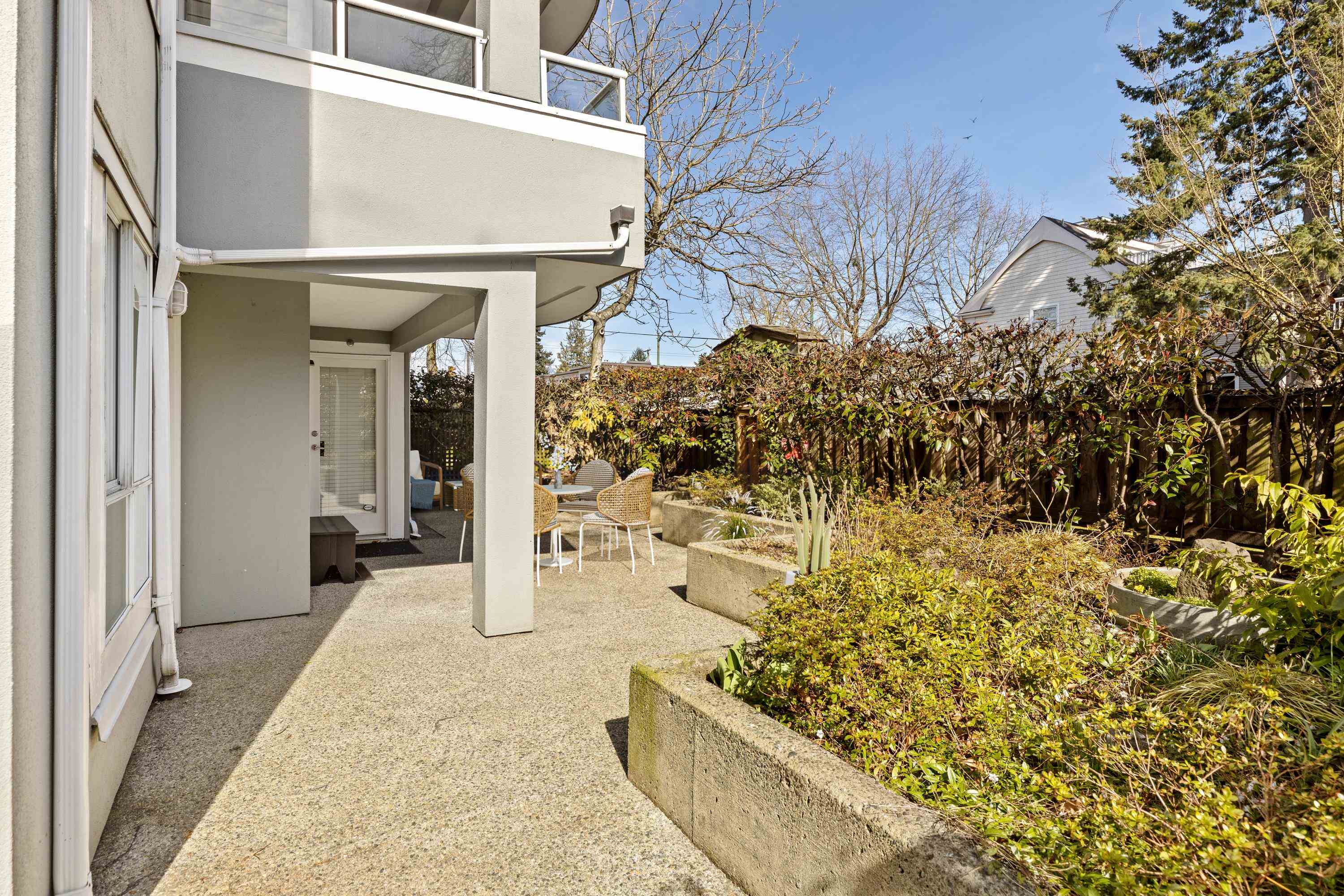3220 4TH, Vancouver, British Columbia V6K 1R9, 2 Bedrooms Bedrooms, ,2 BathroomsBathrooms,Residential Attached,For Sale,4TH,R2871974